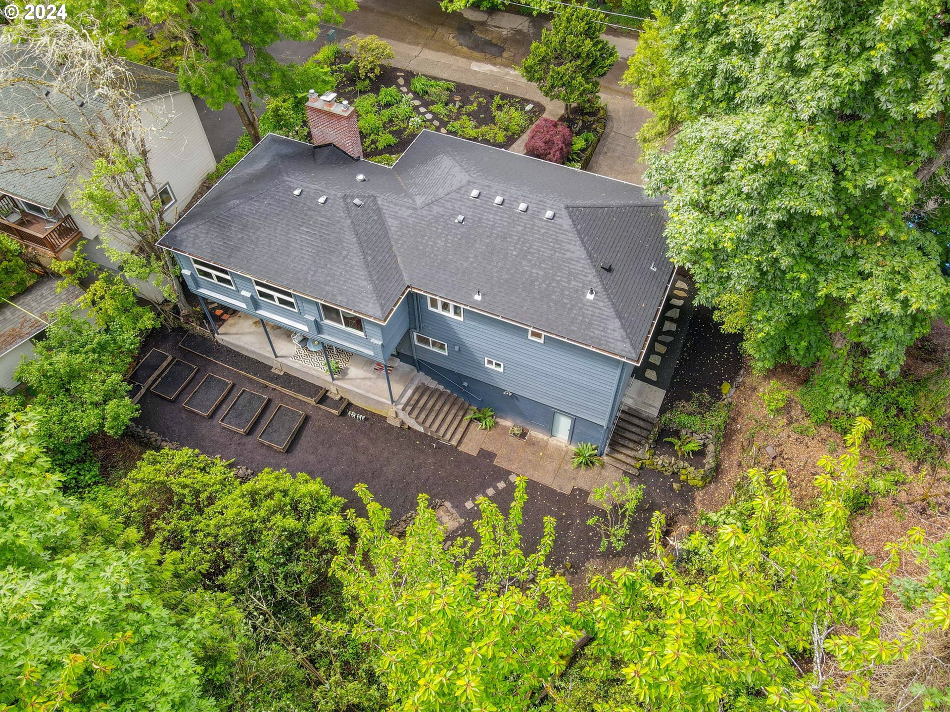 920 SW Cheltenham ST