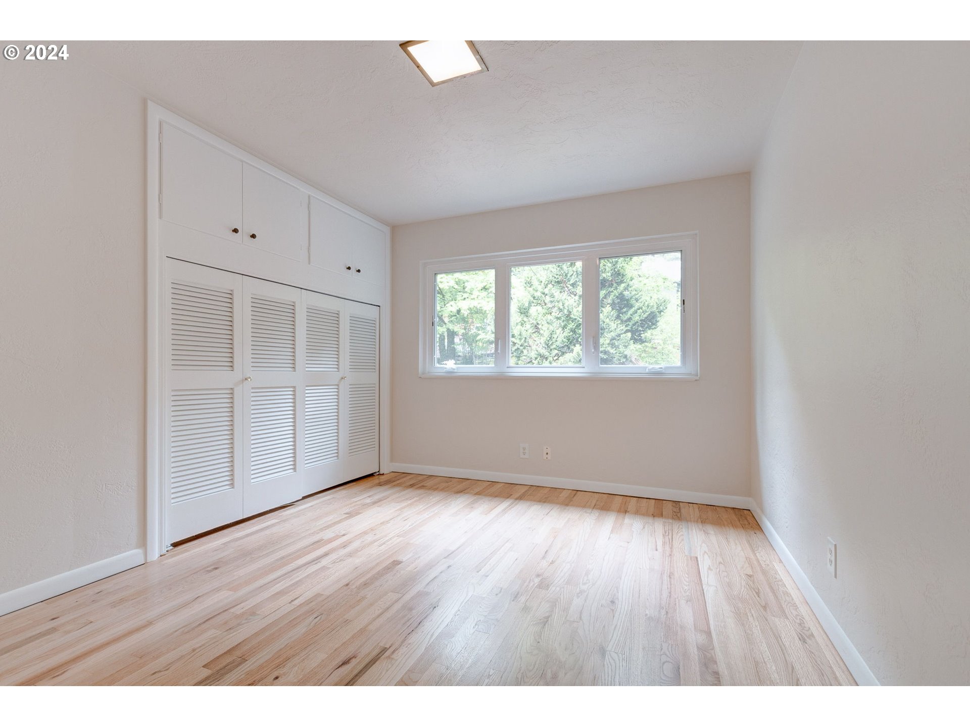 920 SW Cheltenham ST