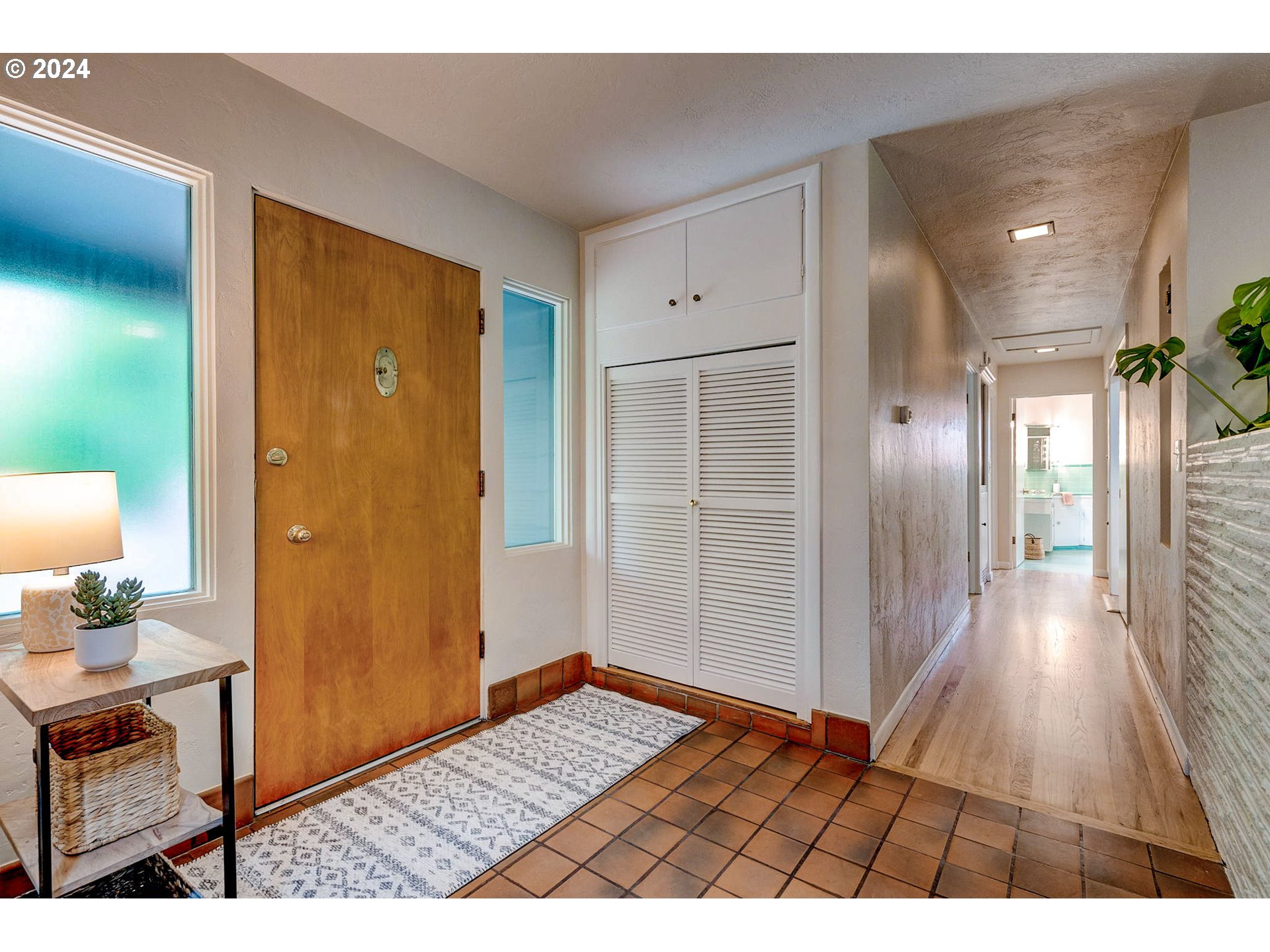 920 SW Cheltenham ST