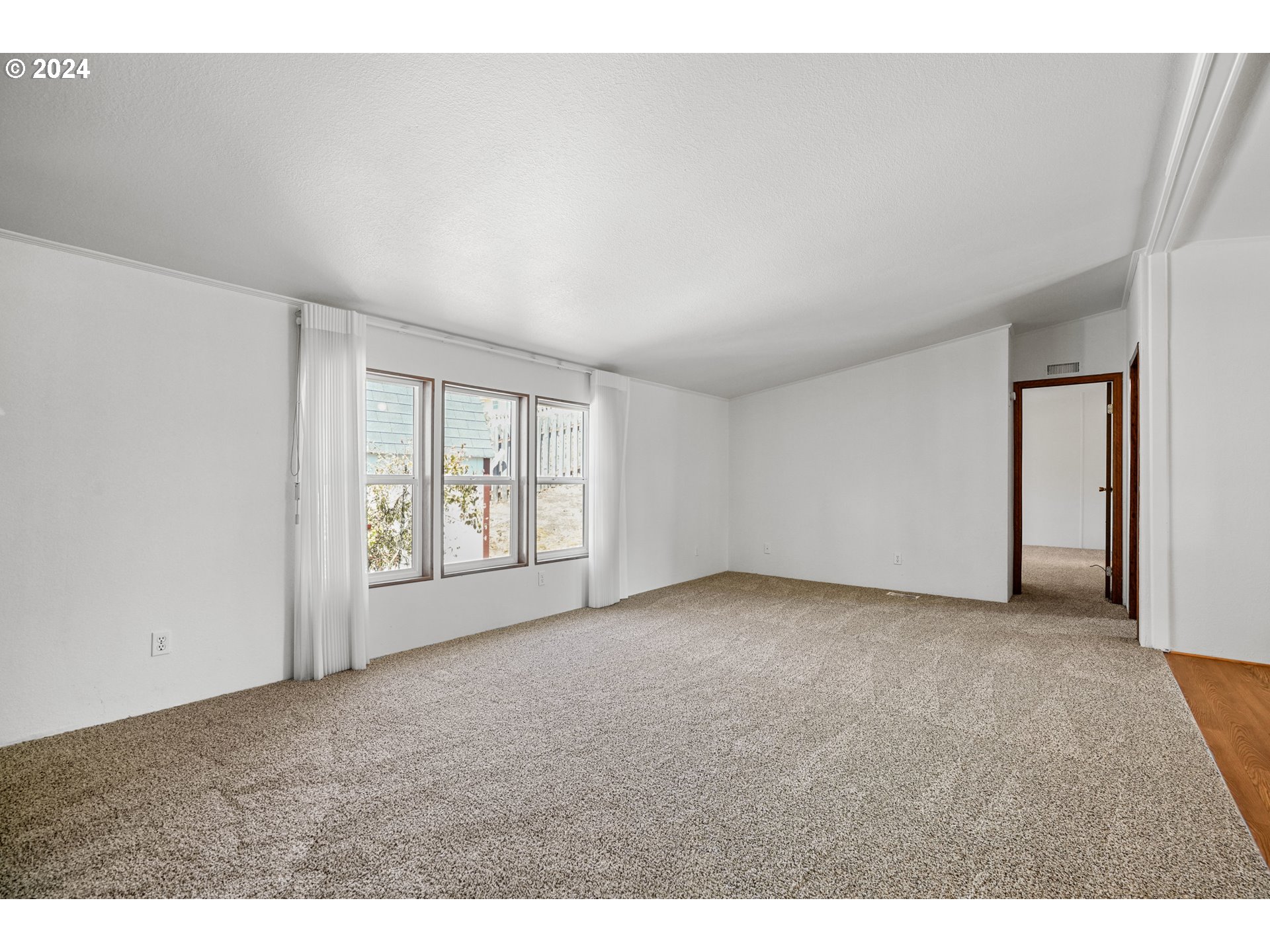 364 S 13TH ST, St. Helens