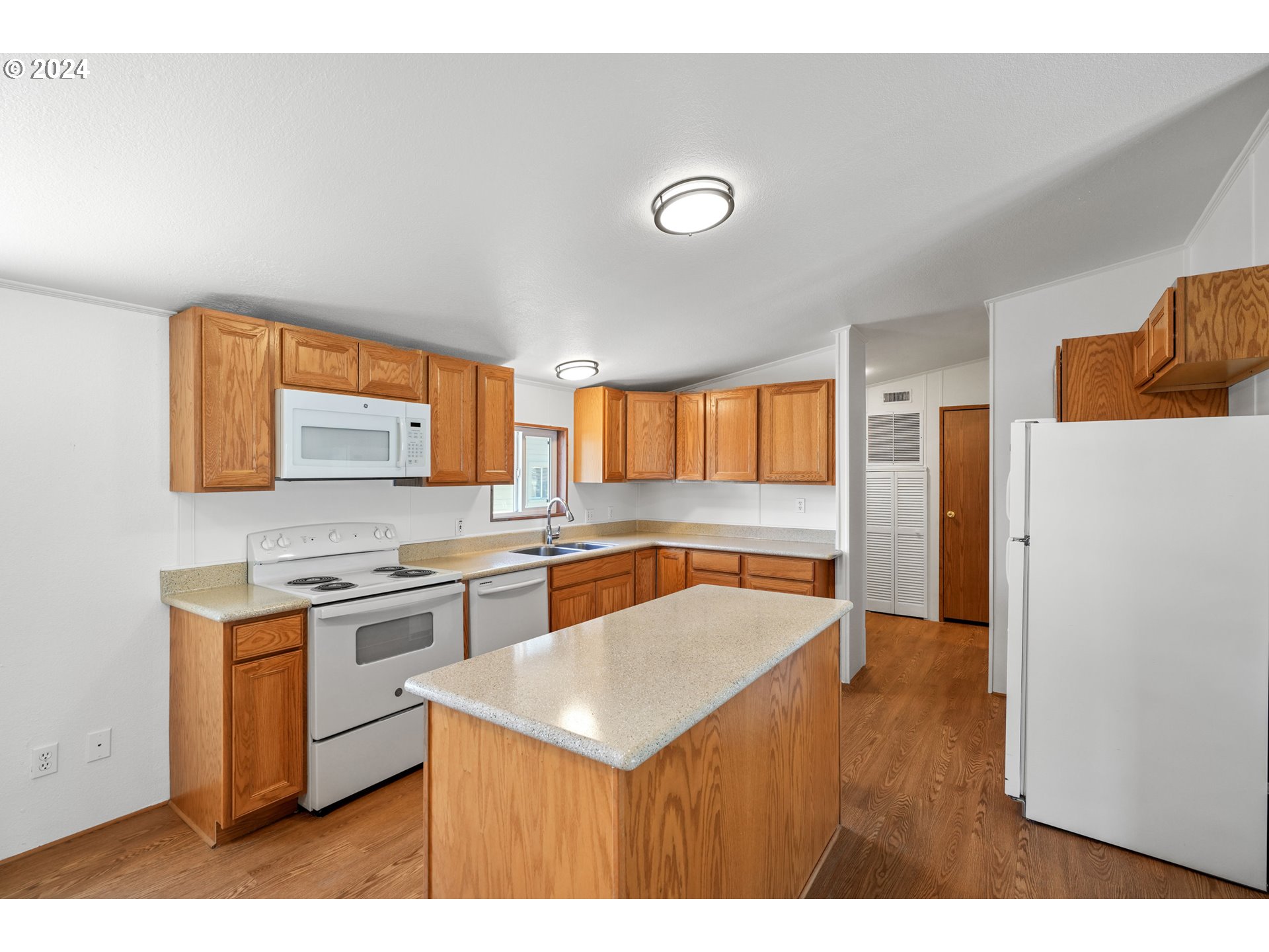 364 S 13TH ST, St. Helens