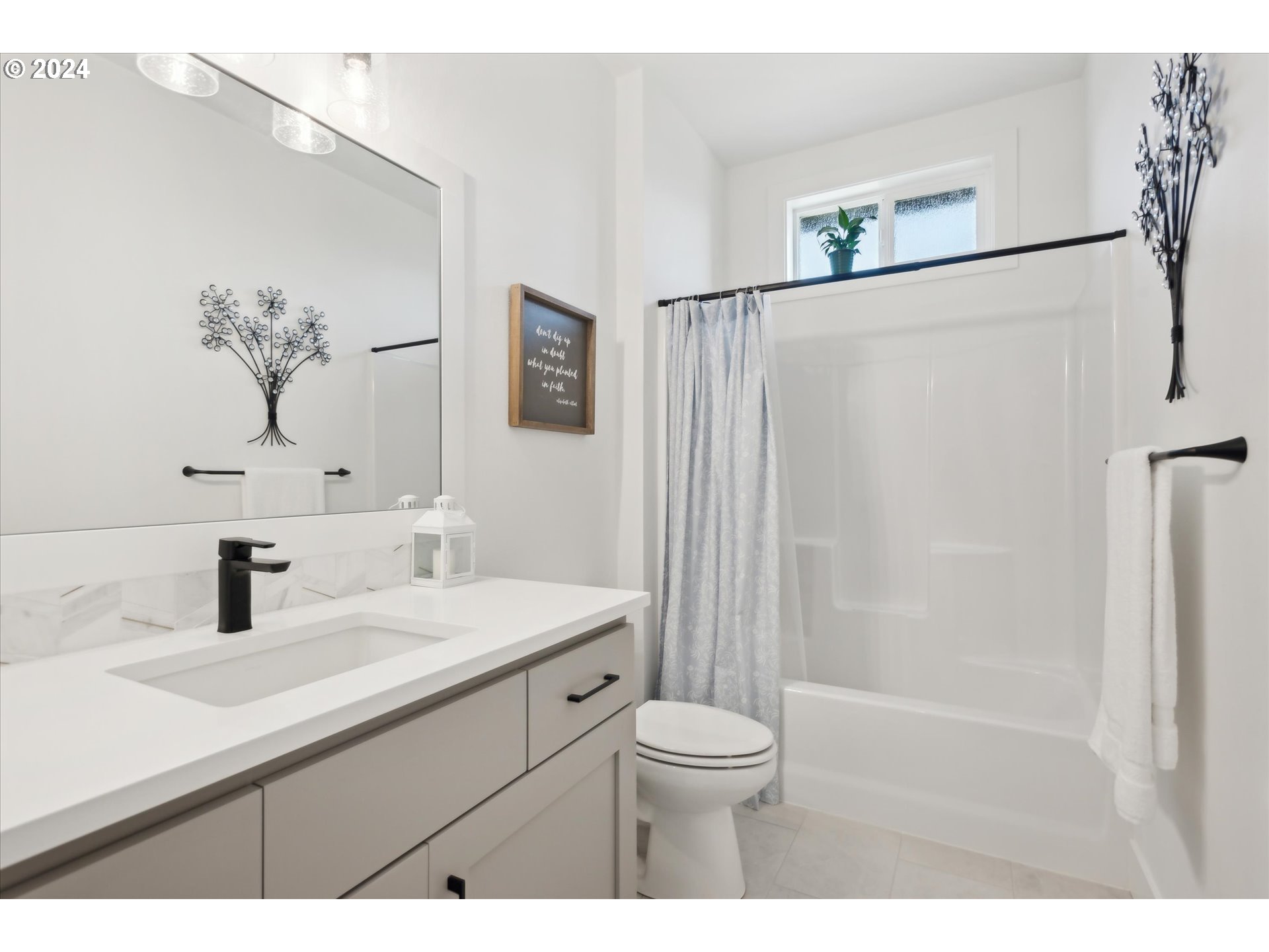 27608 SW WILLOW CREEK DR