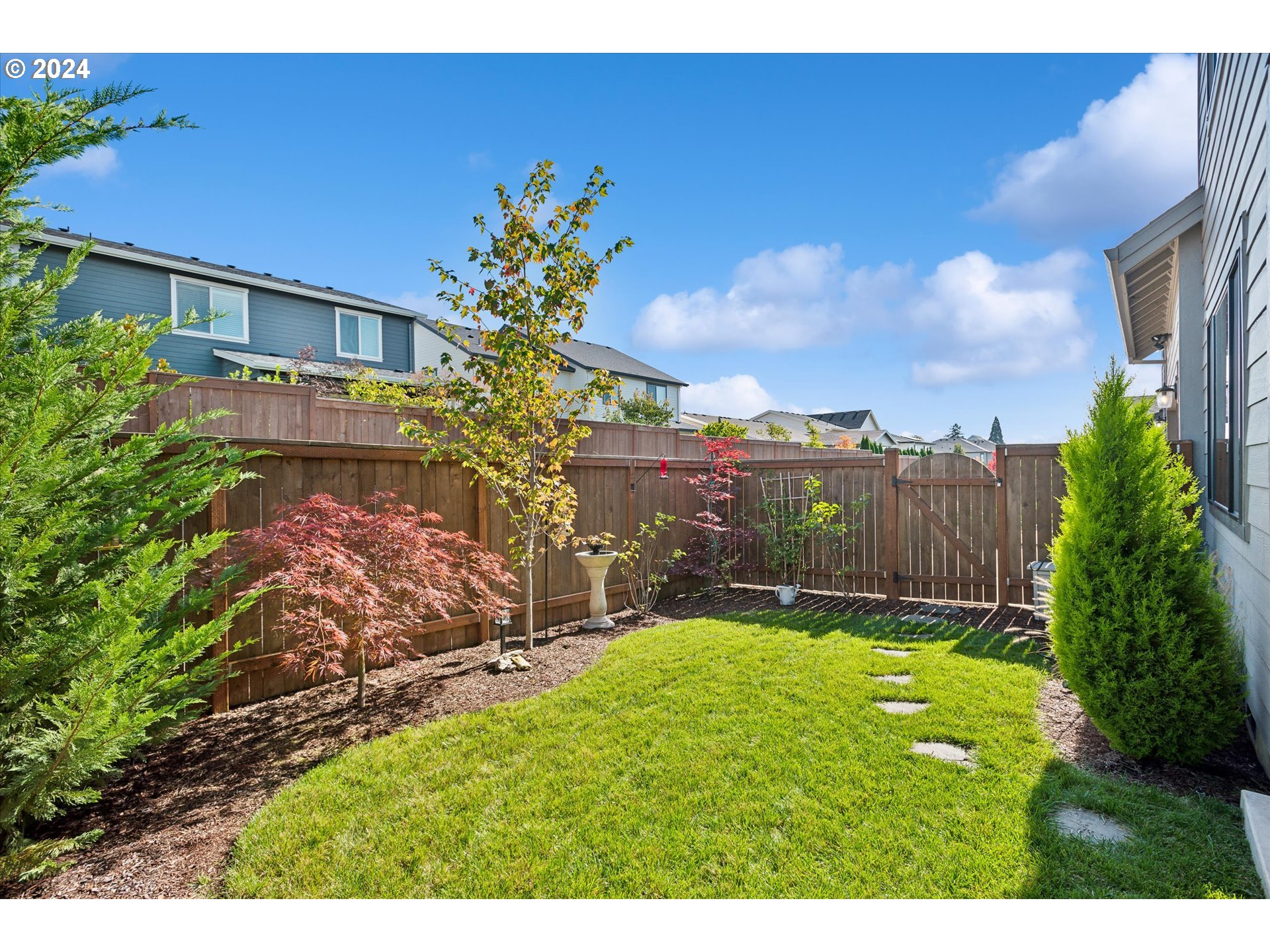 27608 SW WILLOW CREEK DR