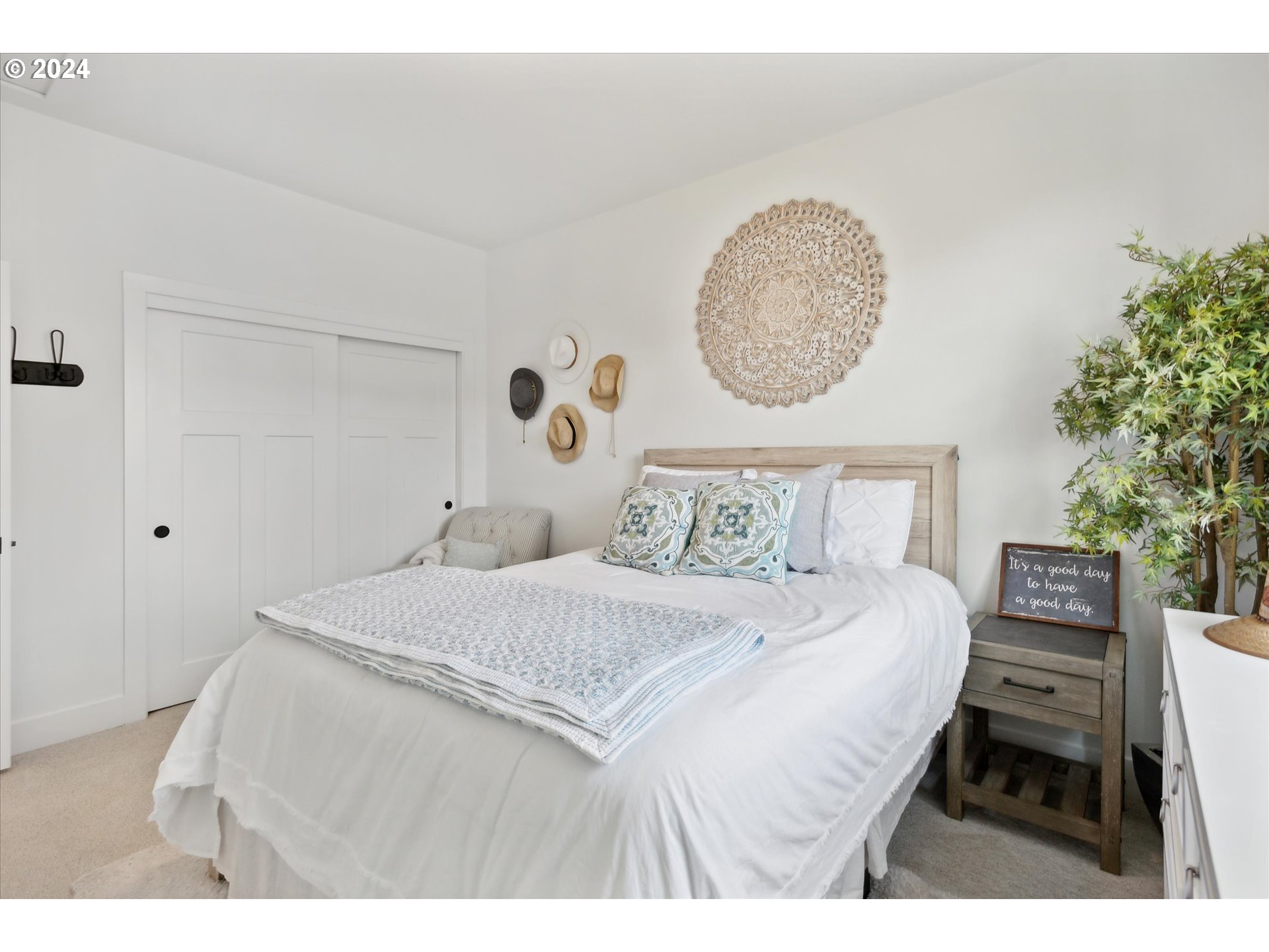 27608 SW WILLOW CREEK DR