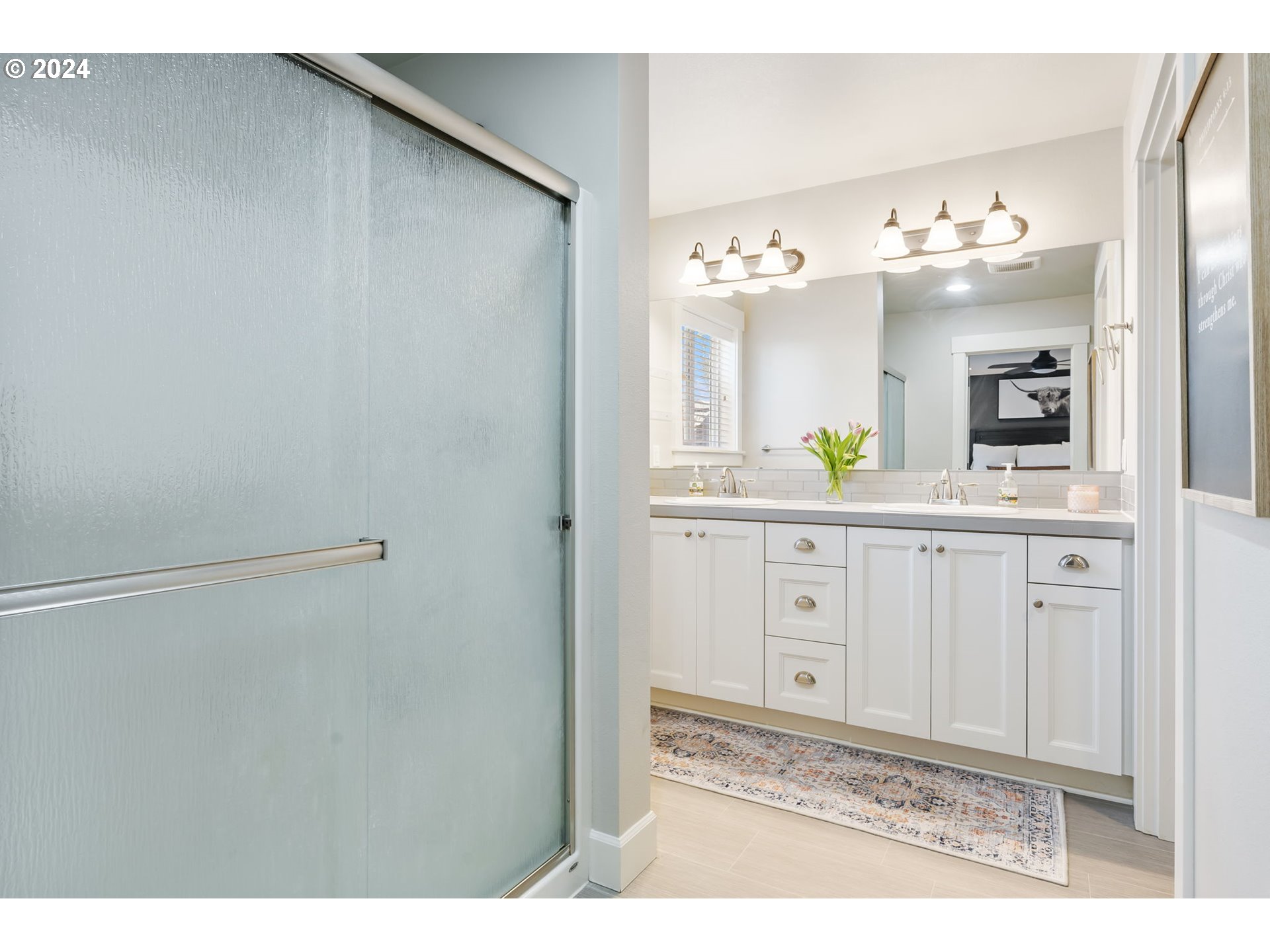 1275 S QUAIL HILL PL