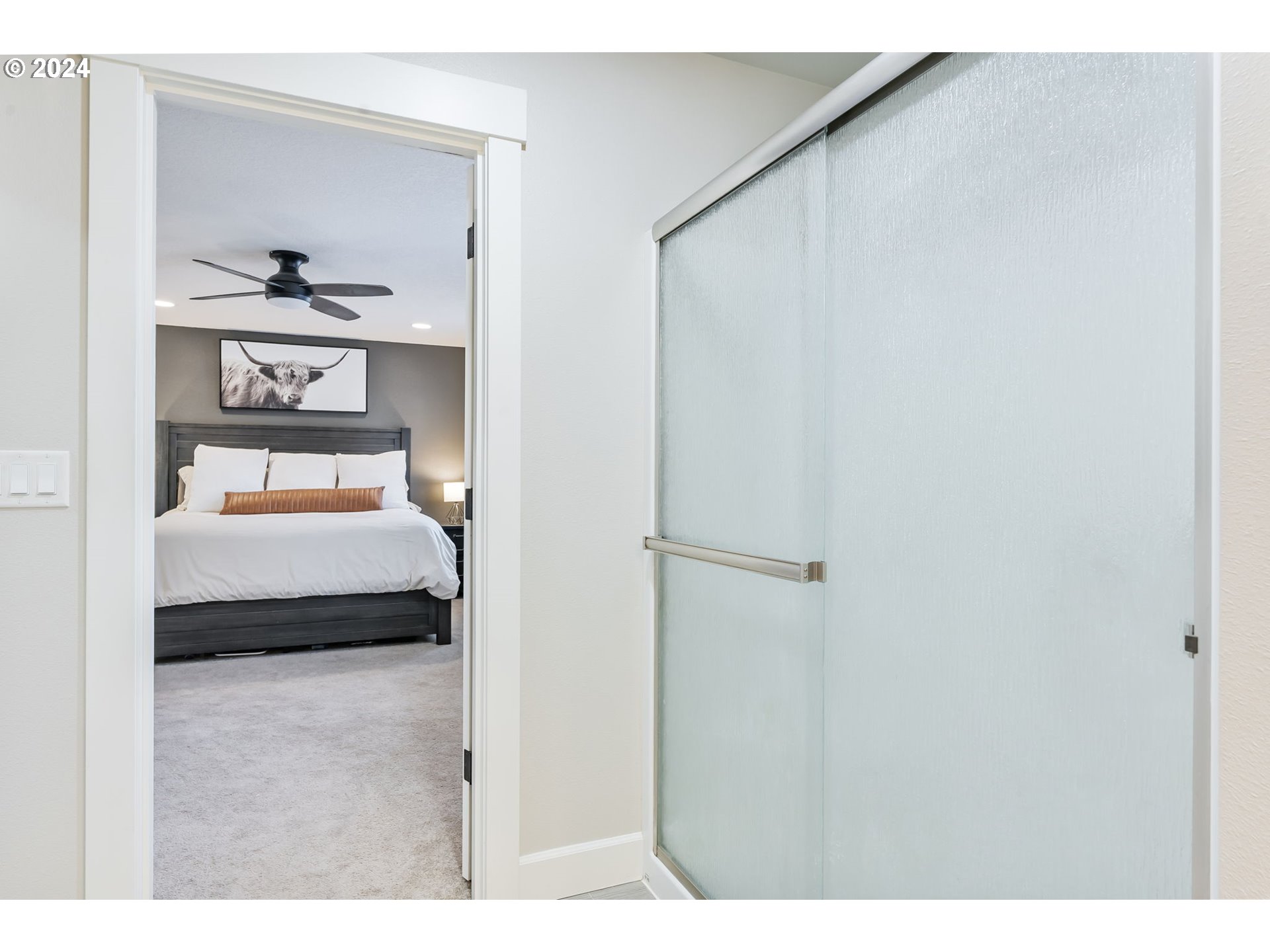 1275 S QUAIL HILL PL