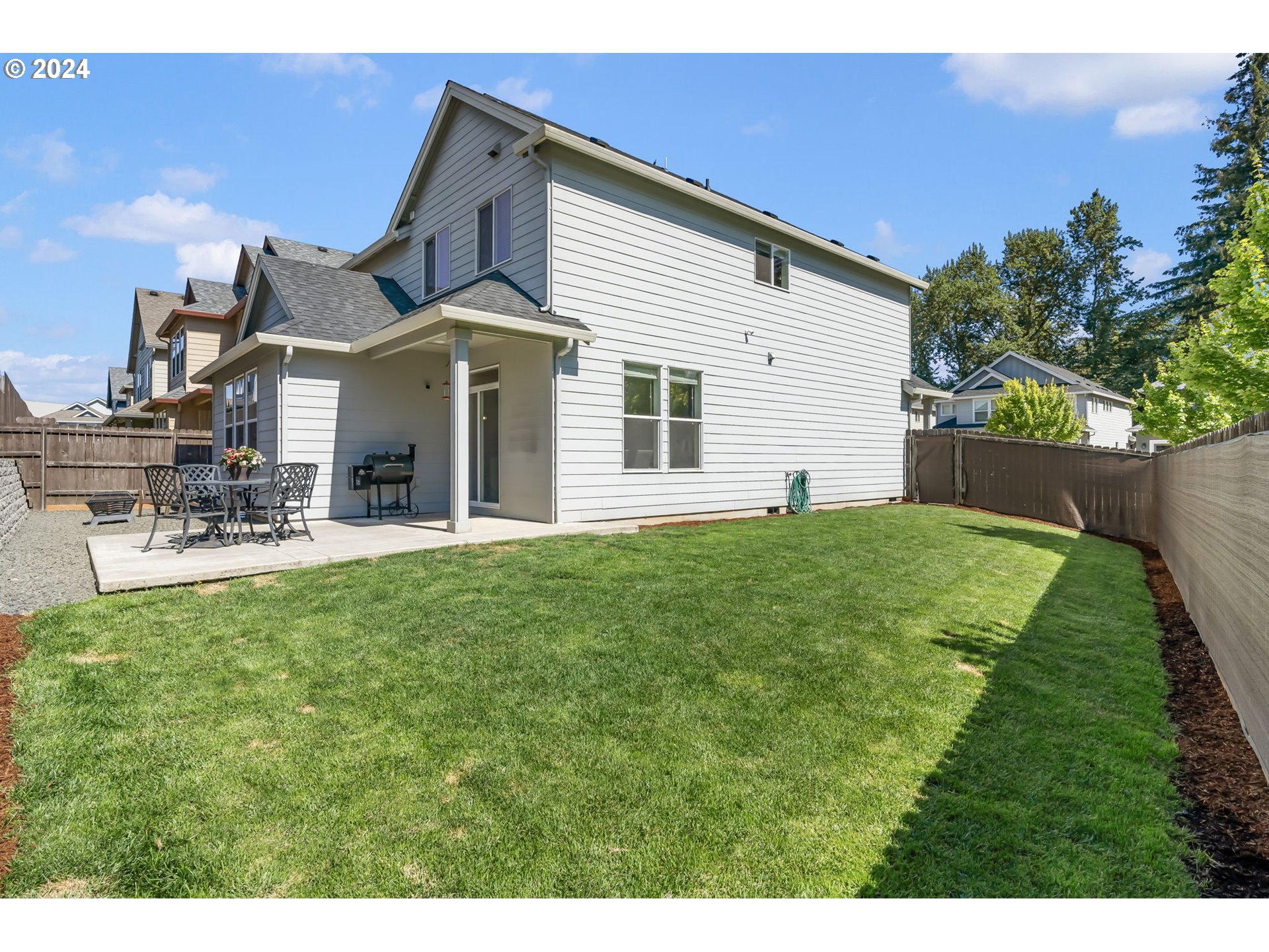 1275 S QUAIL HILL PL