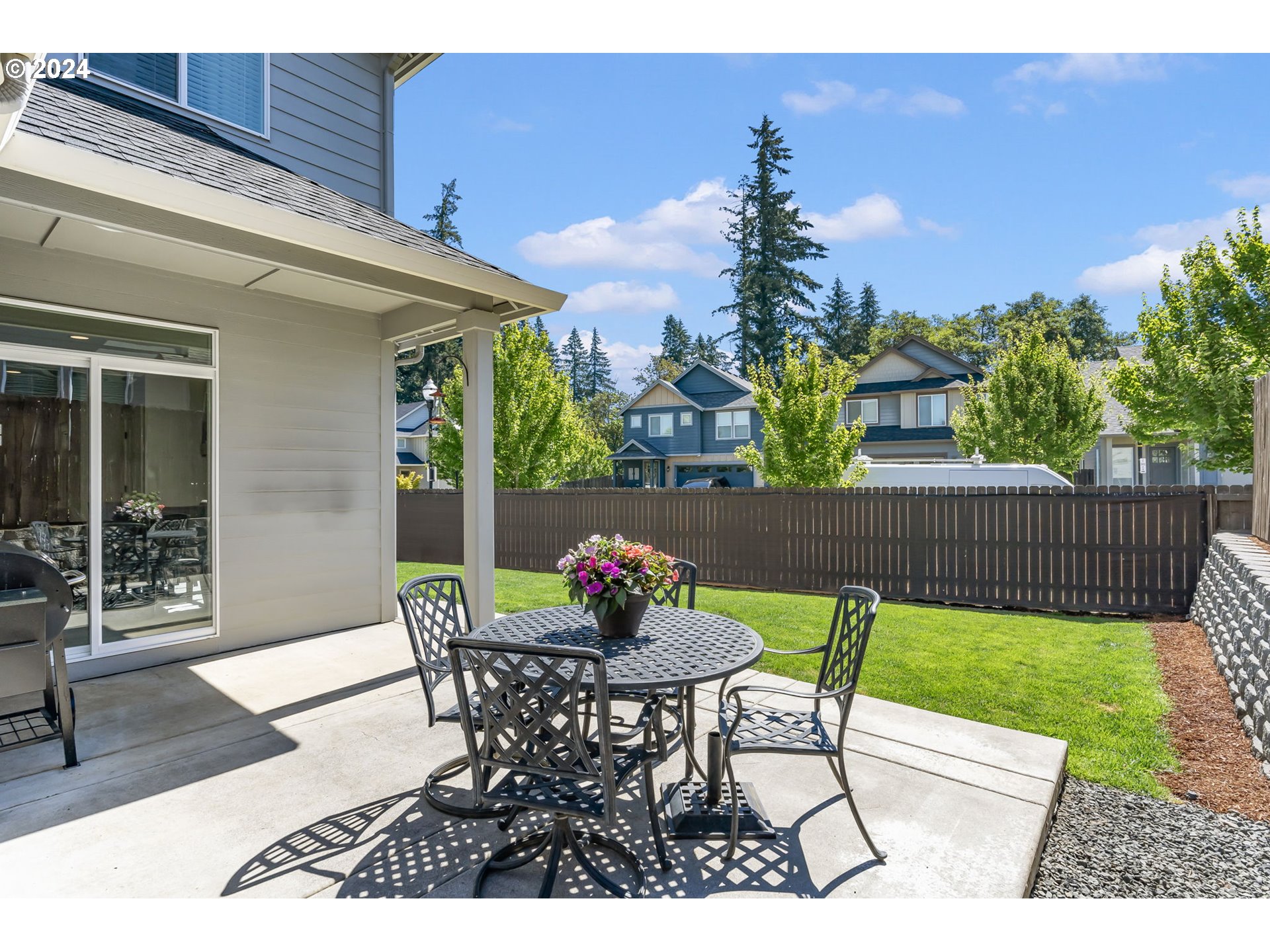 1275 S QUAIL HILL PL