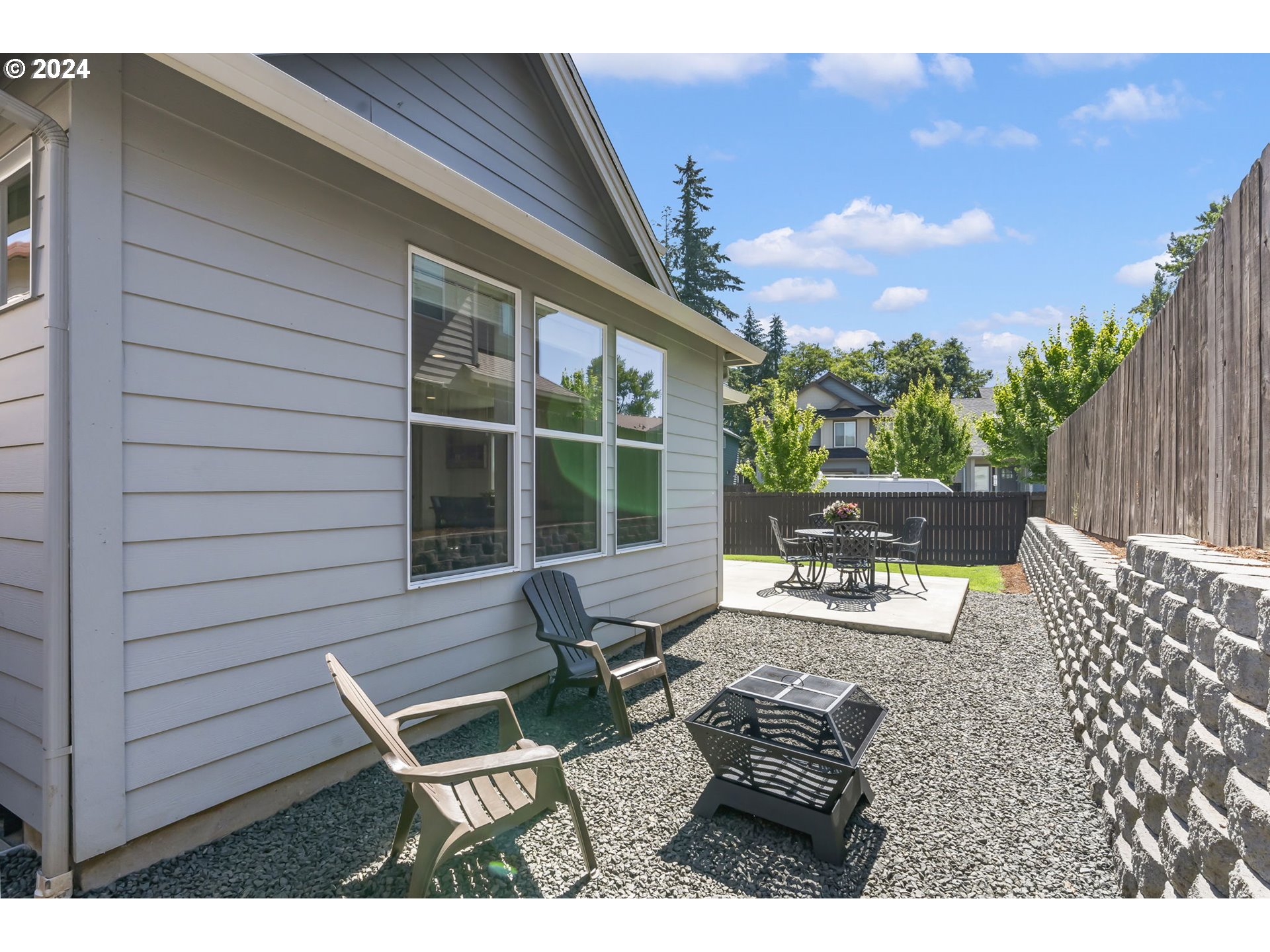 1275 S QUAIL HILL PL