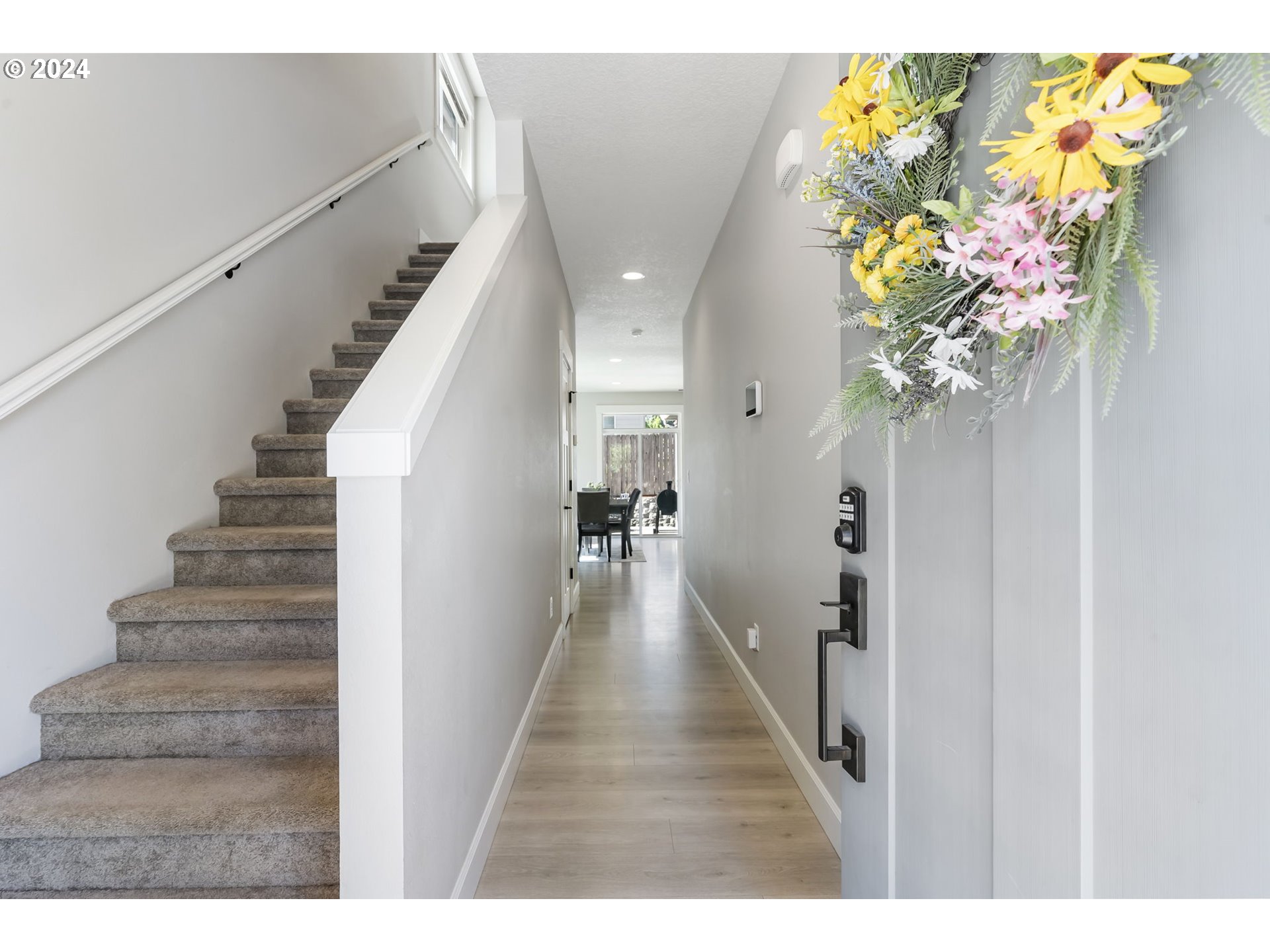 1275 S QUAIL HILL PL