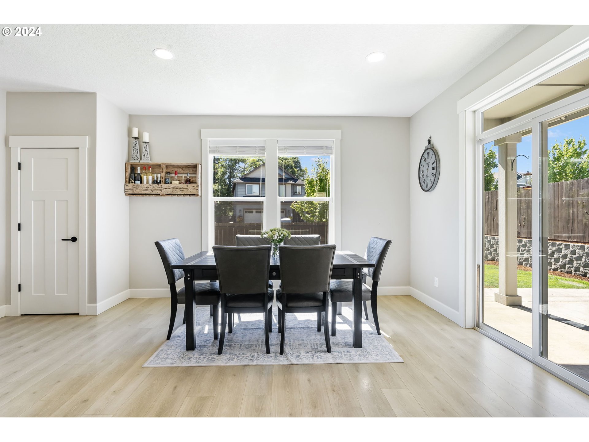 1275 S QUAIL HILL PL