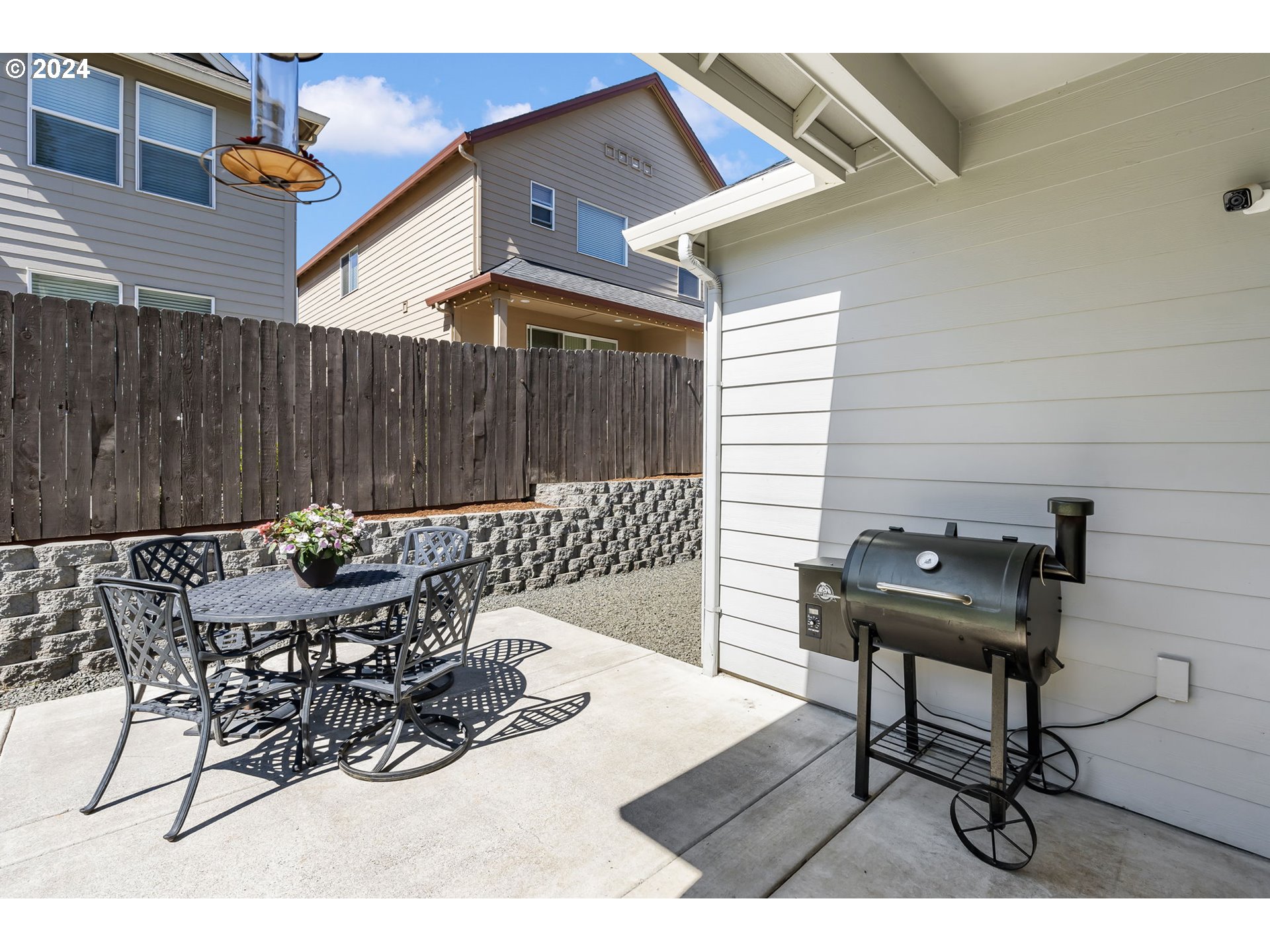 1275 S QUAIL HILL PL