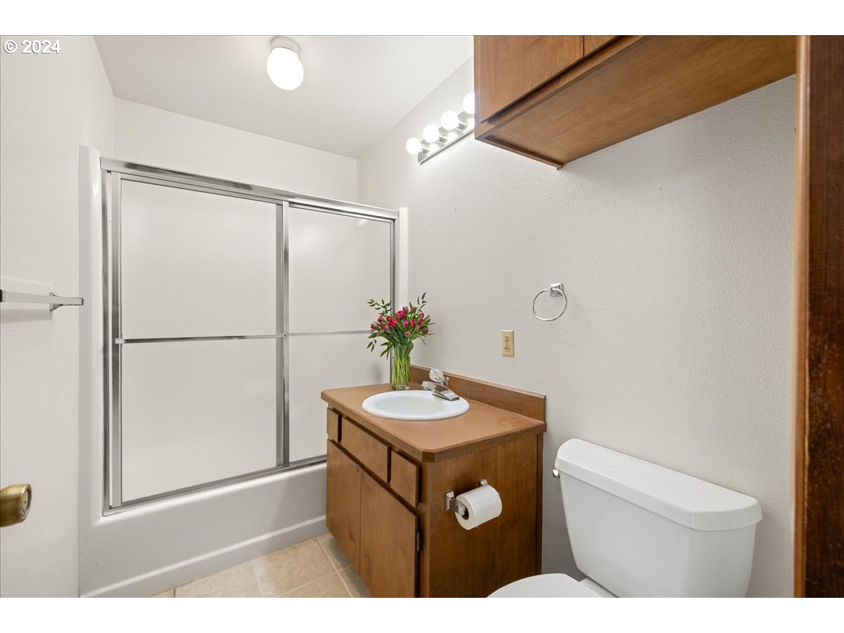 2703 ORCHARD HILL PL