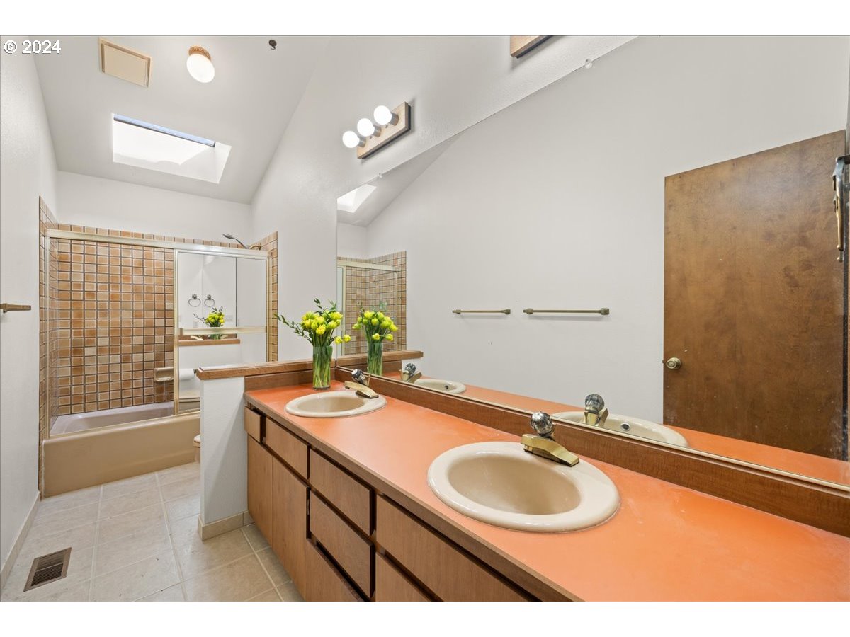 2703 ORCHARD HILL PL