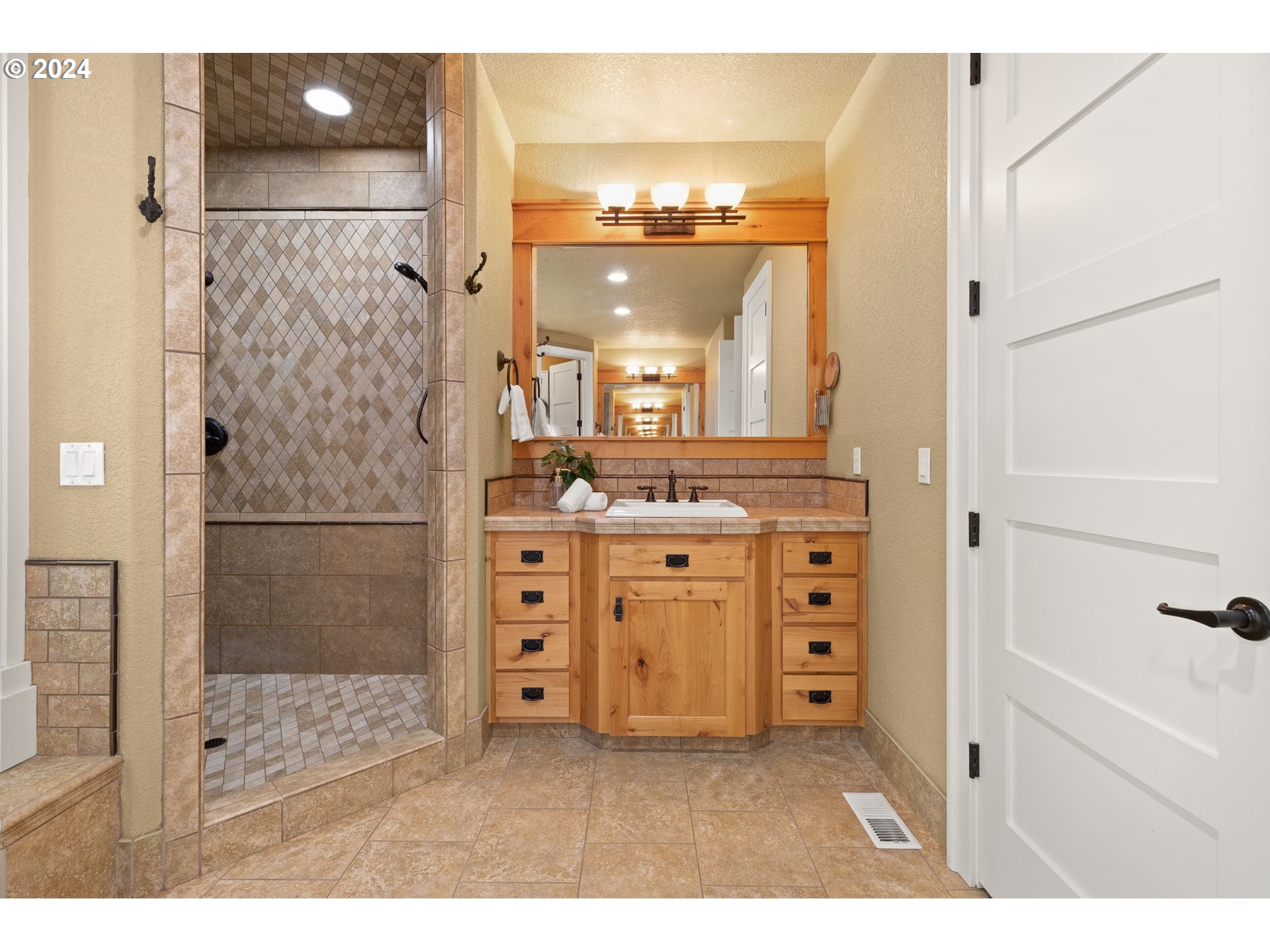 14606 SE BERRY CANE LN