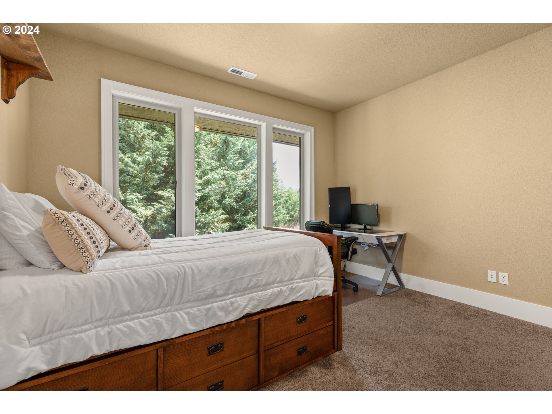 14606 SE BERRY CANE LN