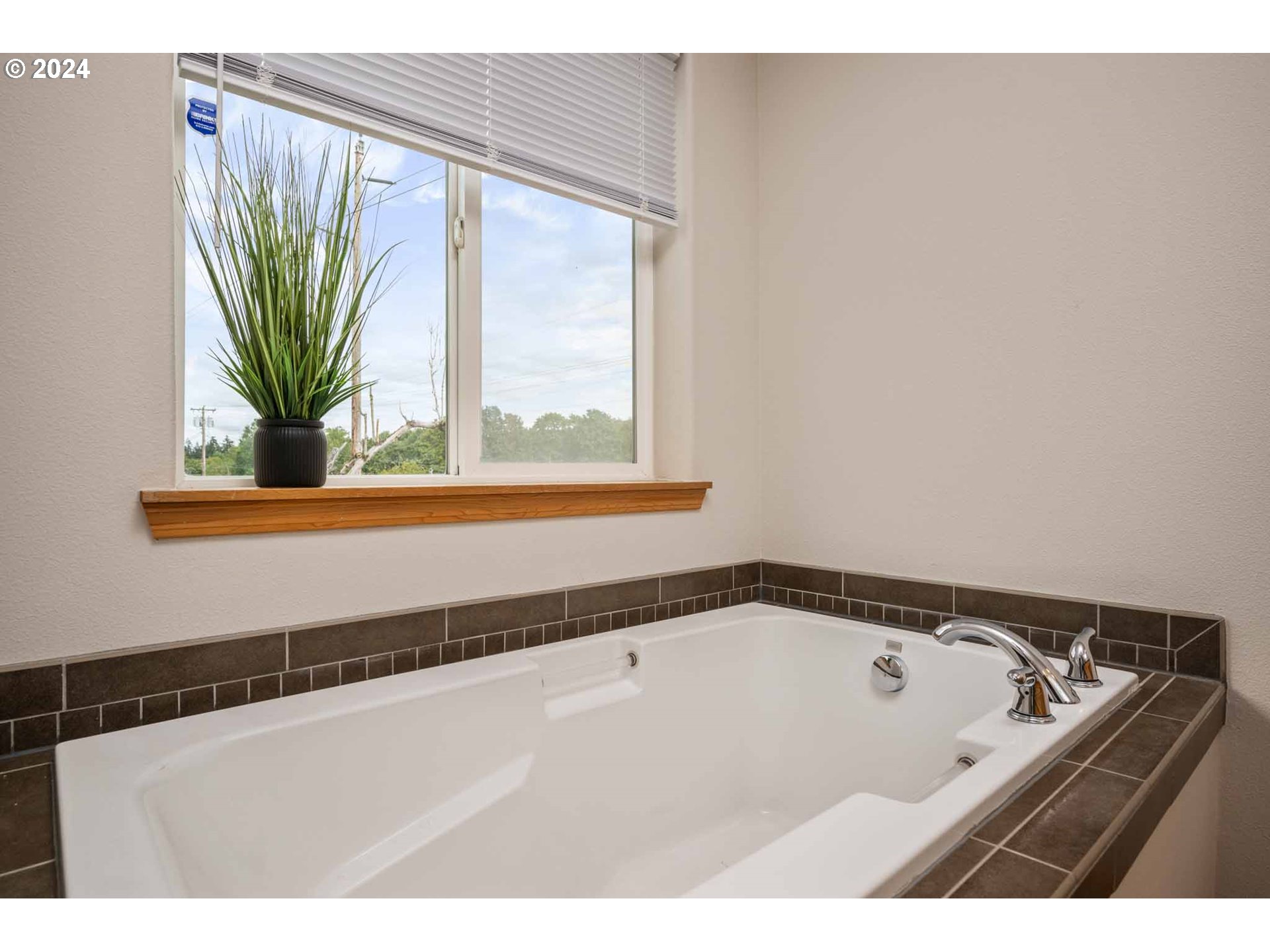 7720 SE SPRINGWATER DR