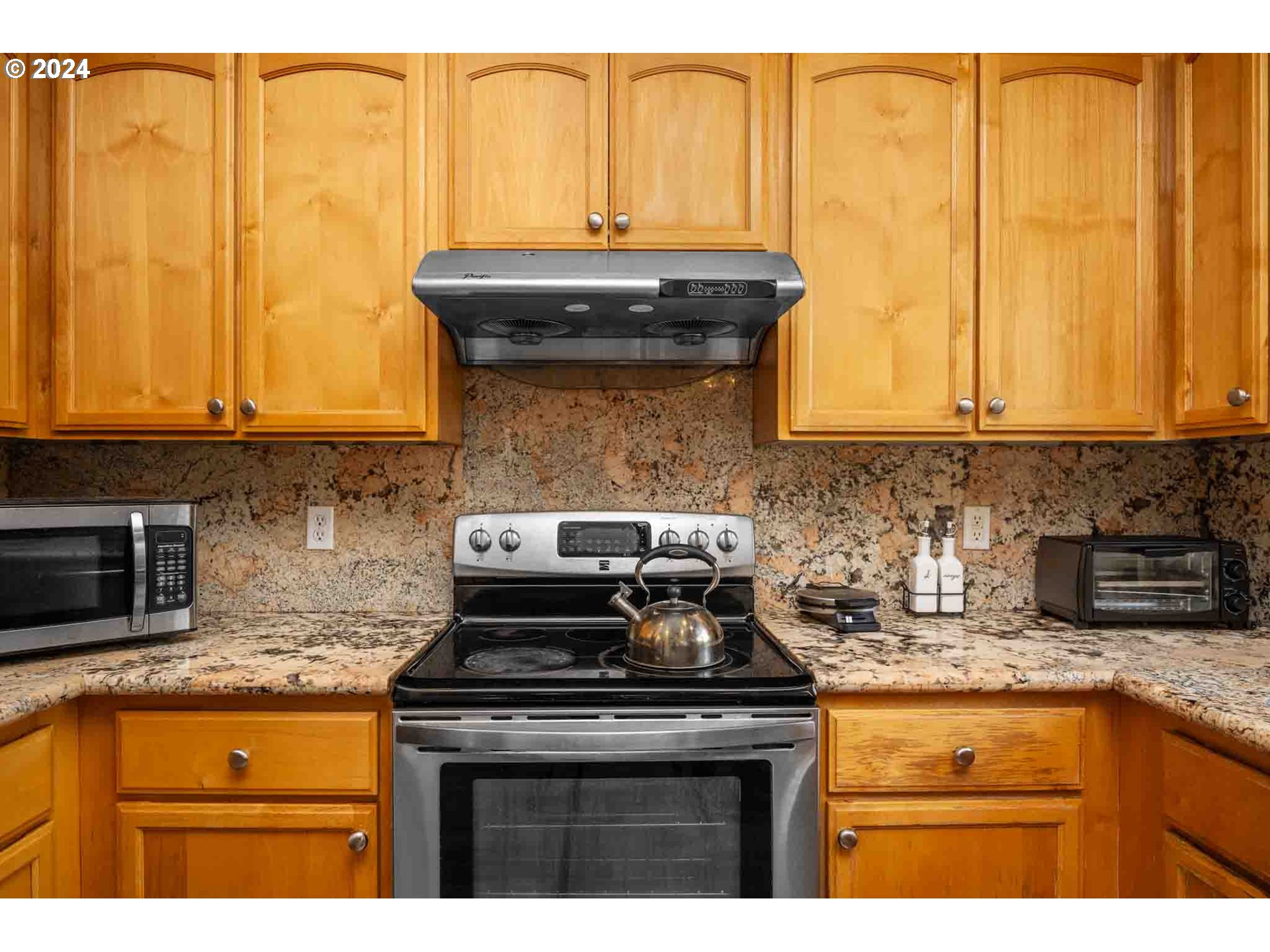 7720 SE SPRINGWATER DR