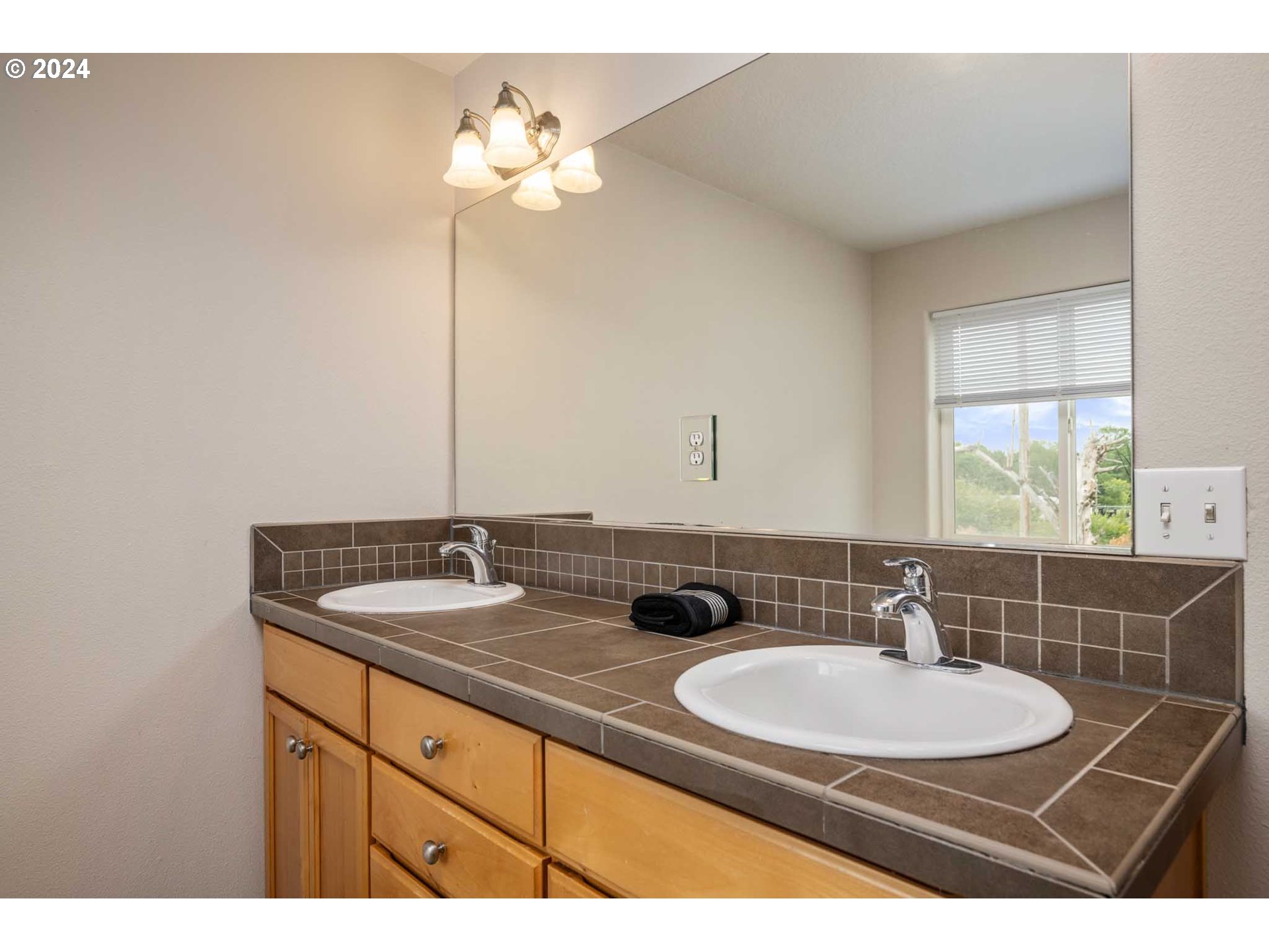 7720 SE SPRINGWATER DR