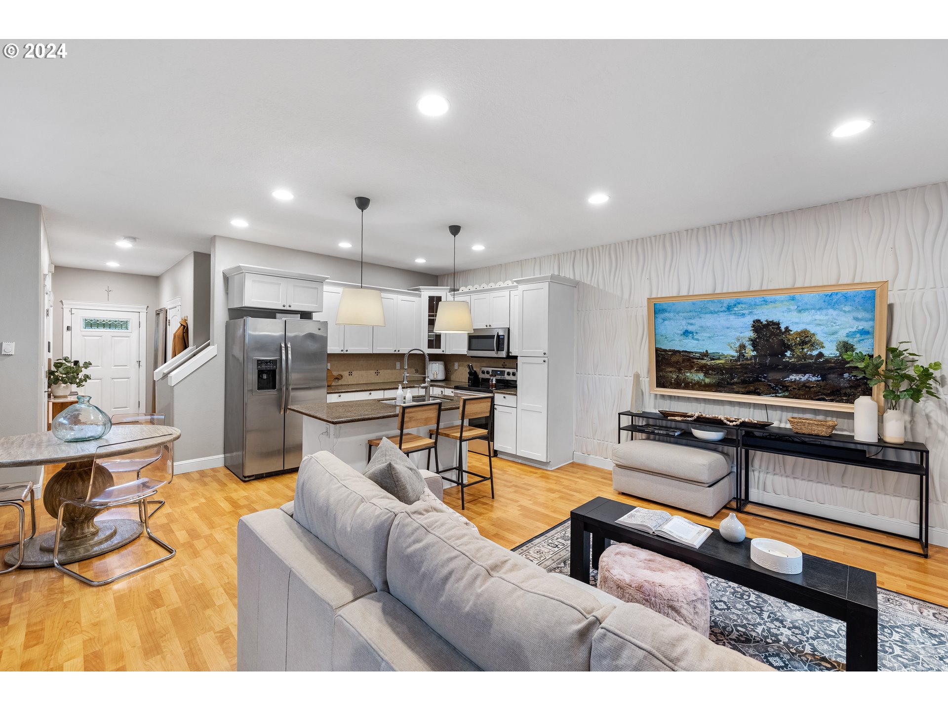 1184 NE 106TH AVE