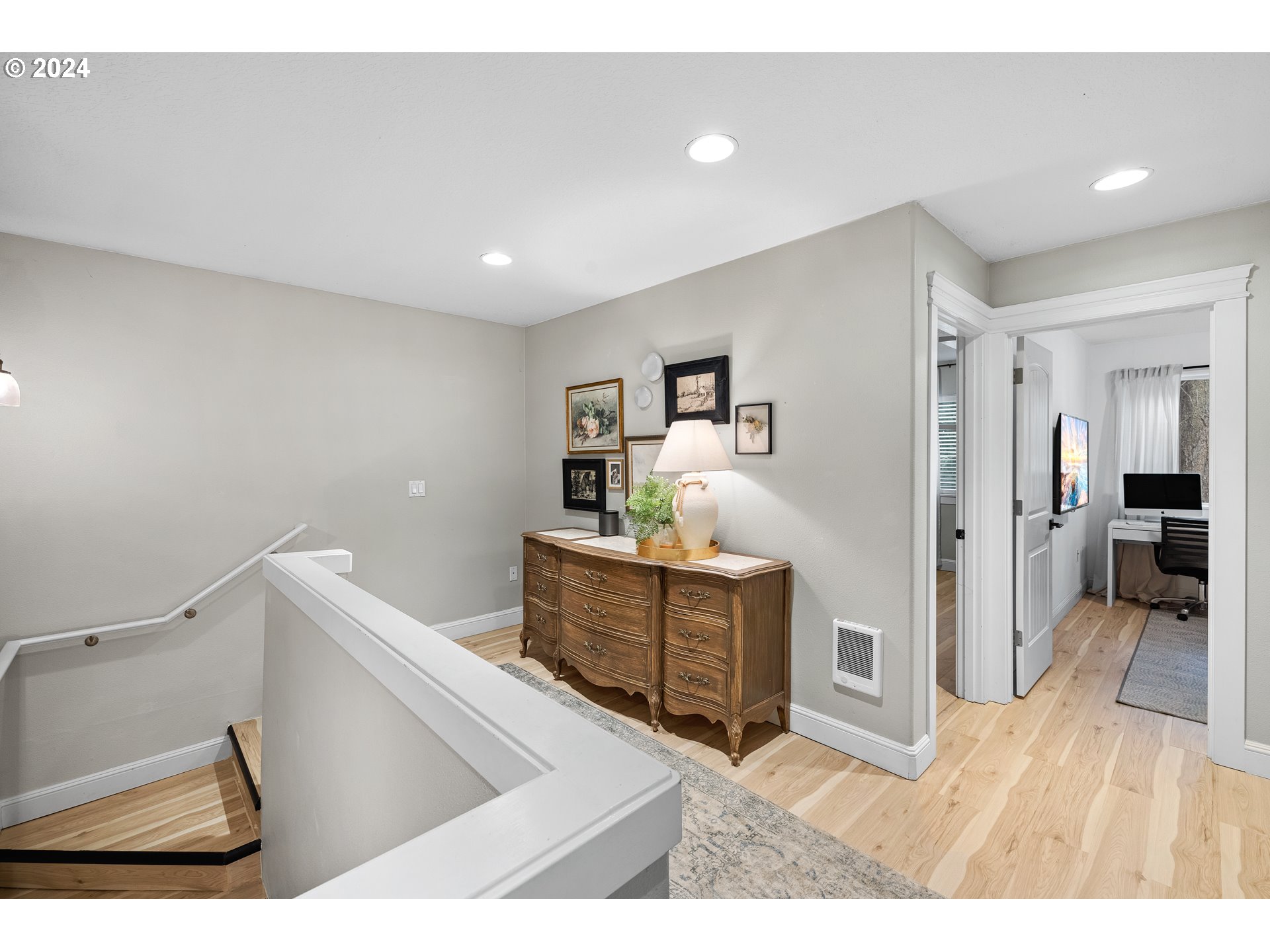 1184 NE 106TH AVE