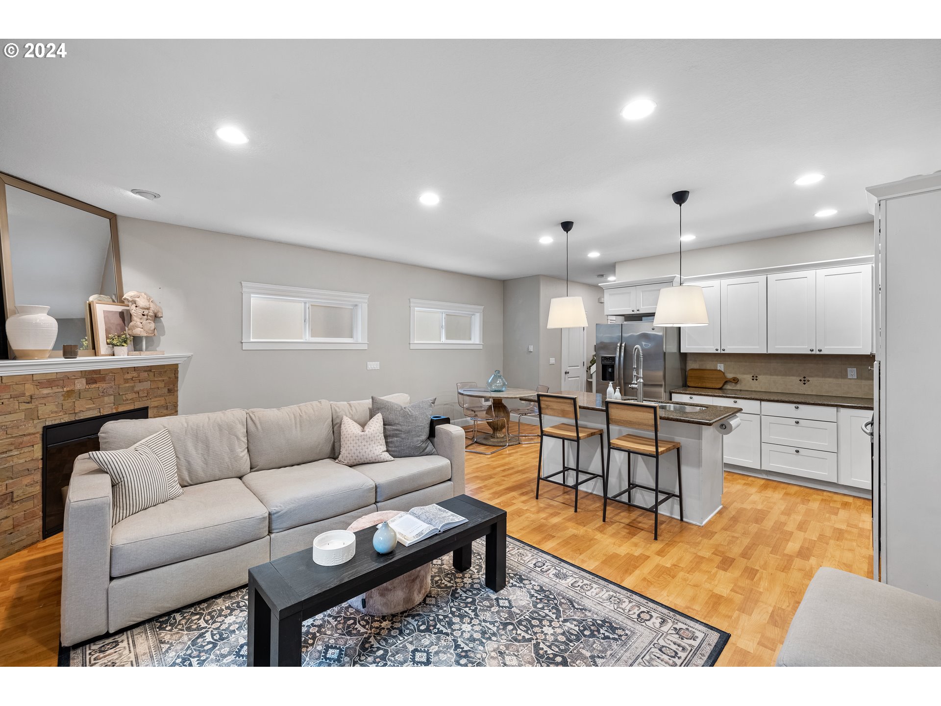 1184 NE 106TH AVE