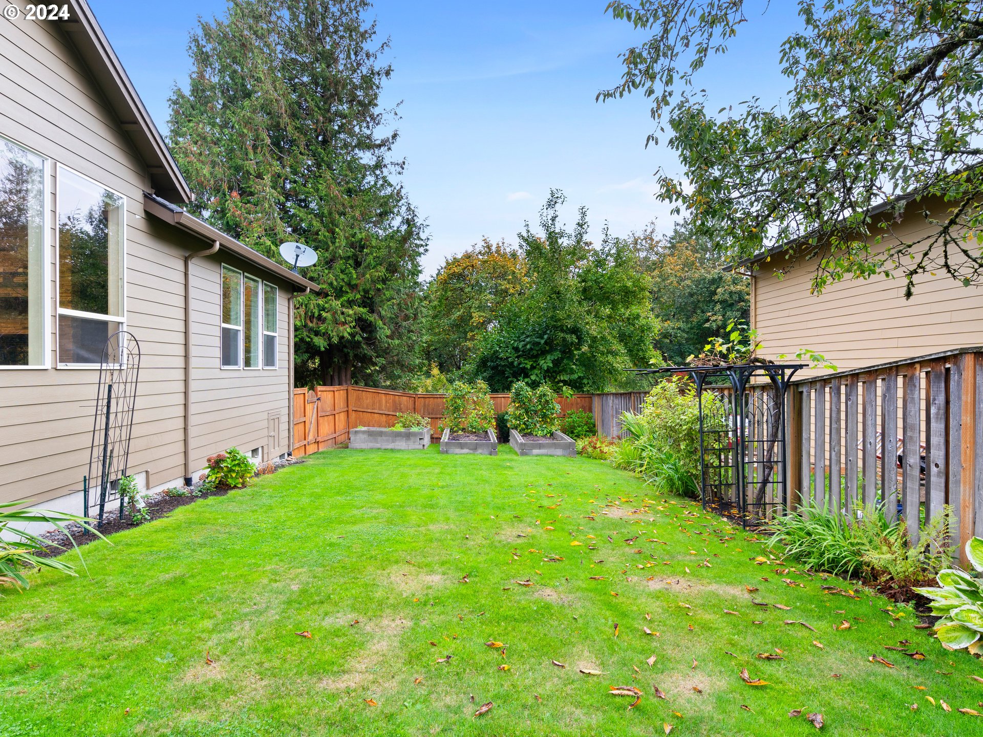 726 SW KINGS BYWAY