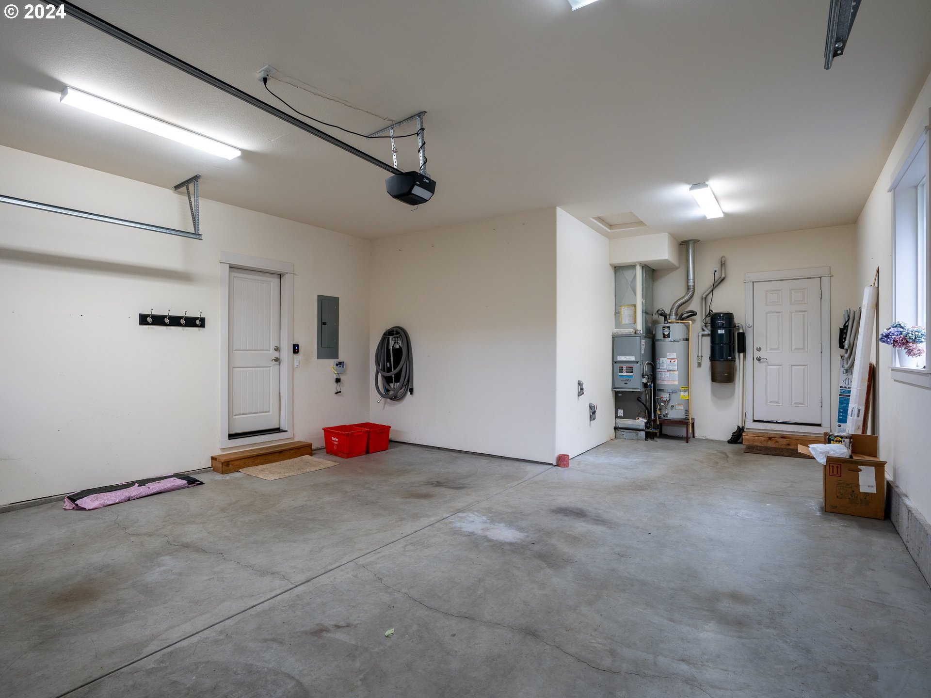 726 SW KINGS BYWAY