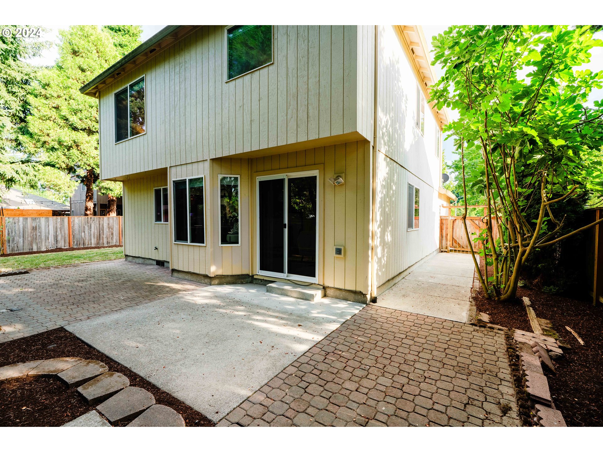 2168 SE CELEBRATION CT