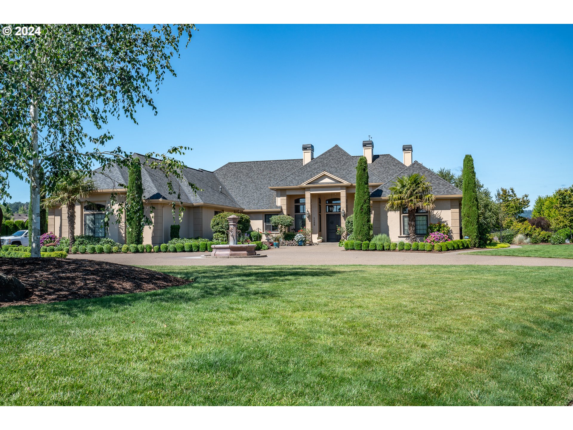 2166 NW Homer Ross LOOP 3, McMinnville Unit: 3