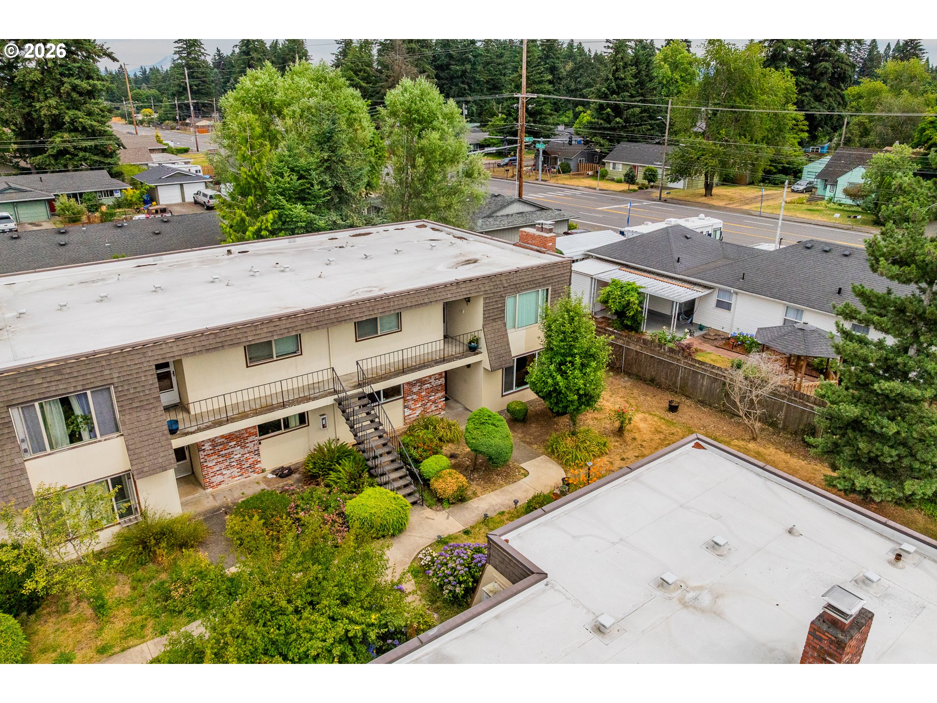 18435 NE GLISAN ST 10