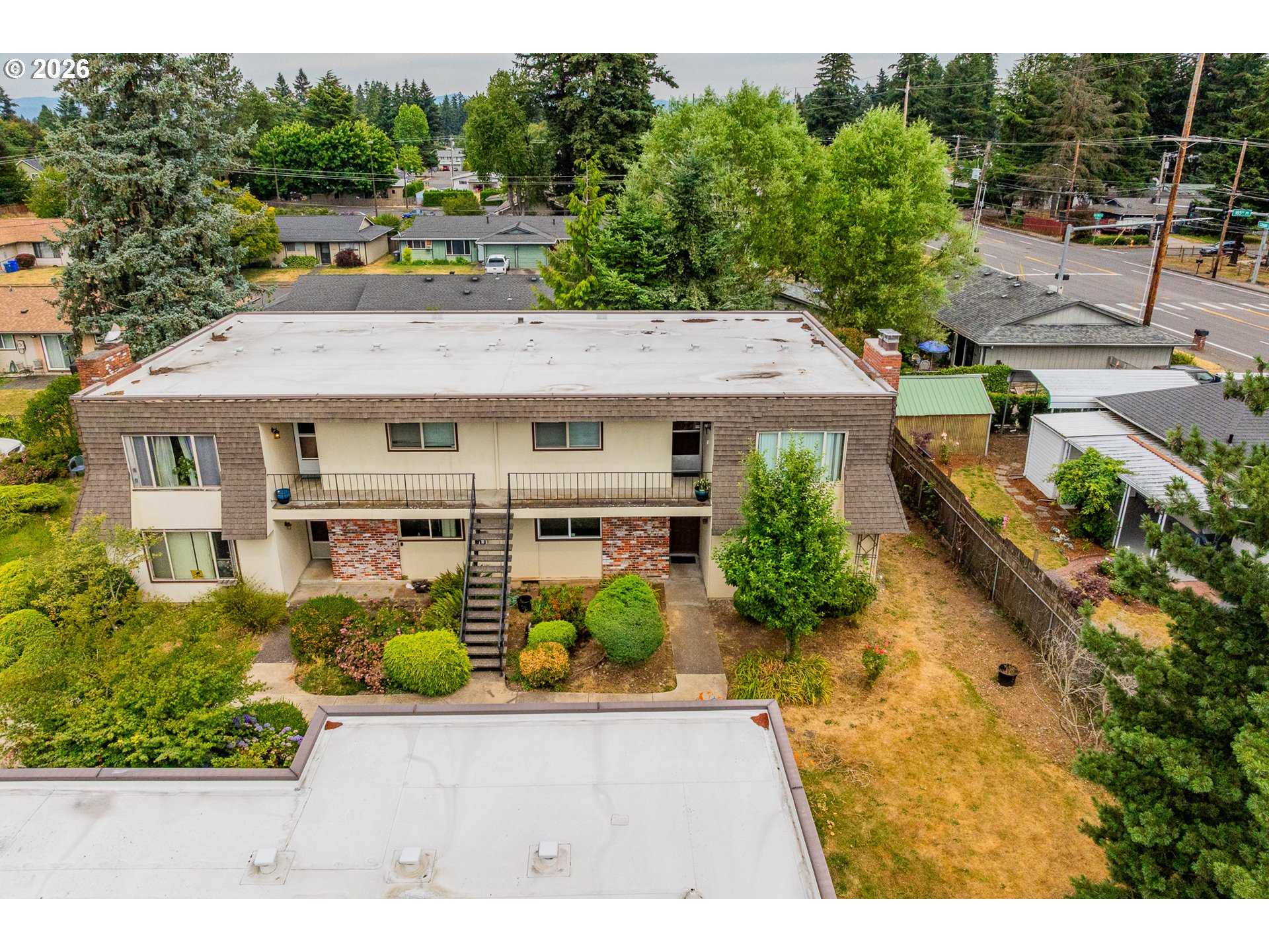 18435 NE GLISAN ST 10