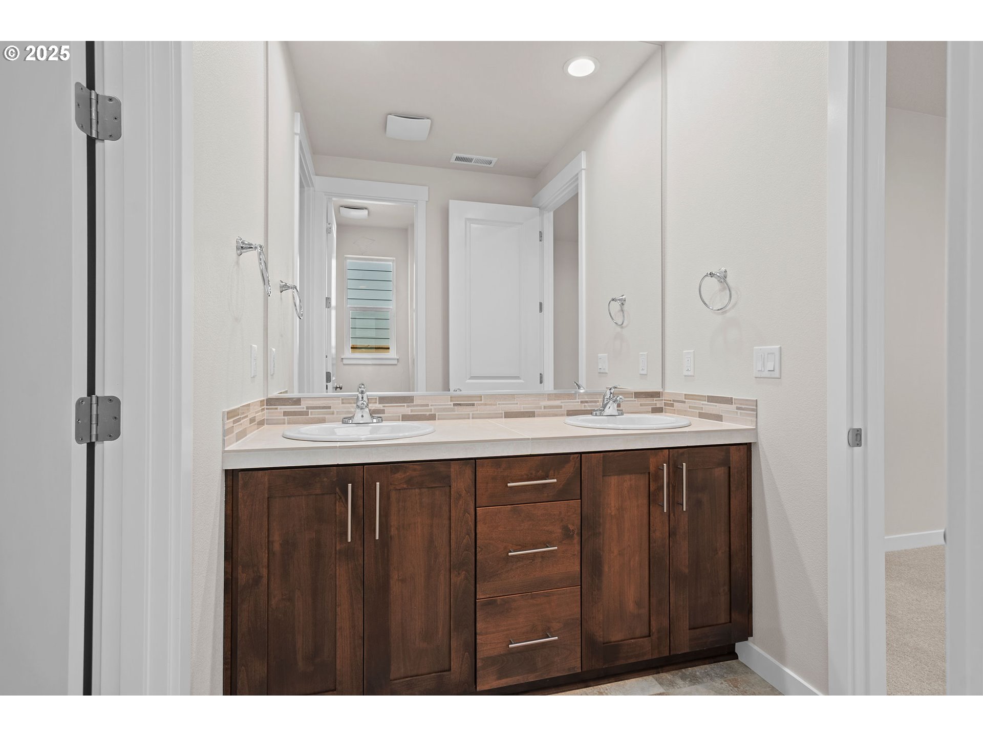 1309 NE JOSEPHINE CT 166