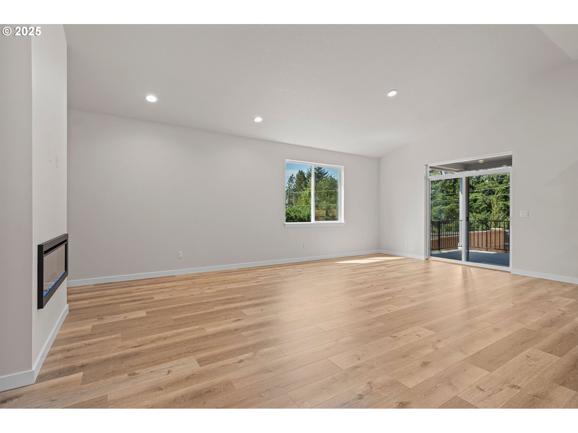 1309 NE JOSEPHINE CT 166