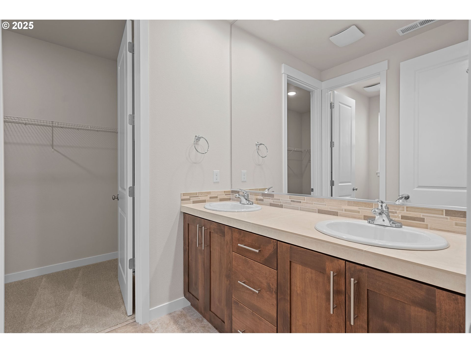 1309 NE JOSEPHINE CT 166