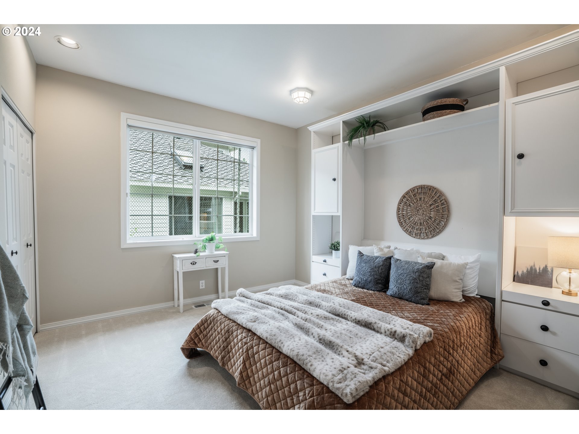 16189 NW CANTERWOOD WAY