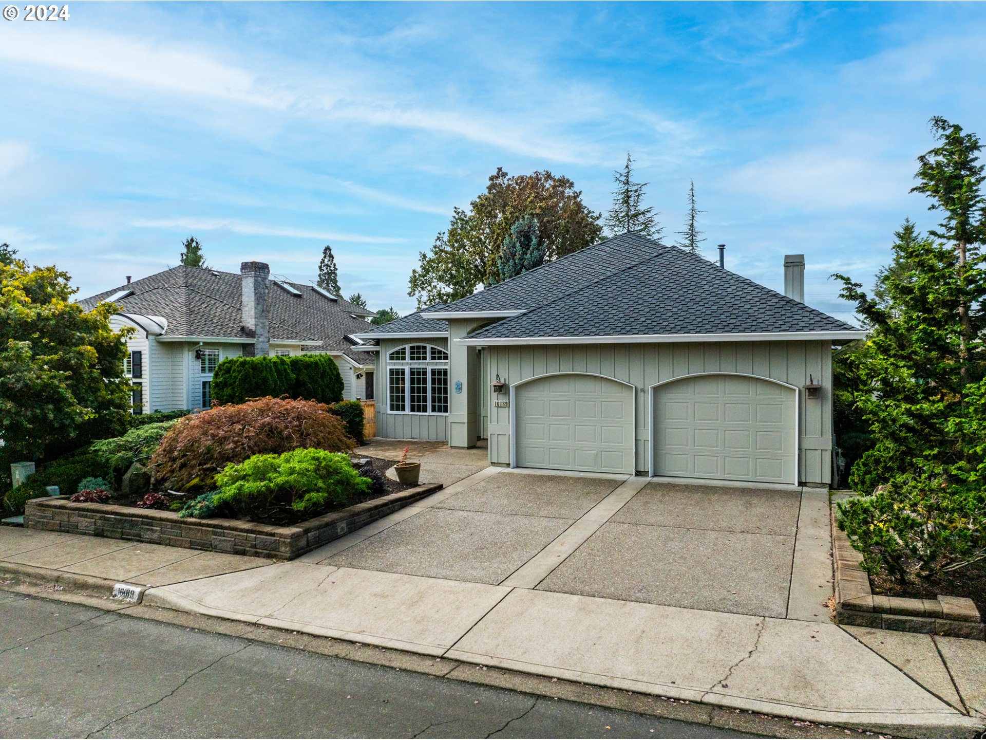 16189 NW CANTERWOOD WAY