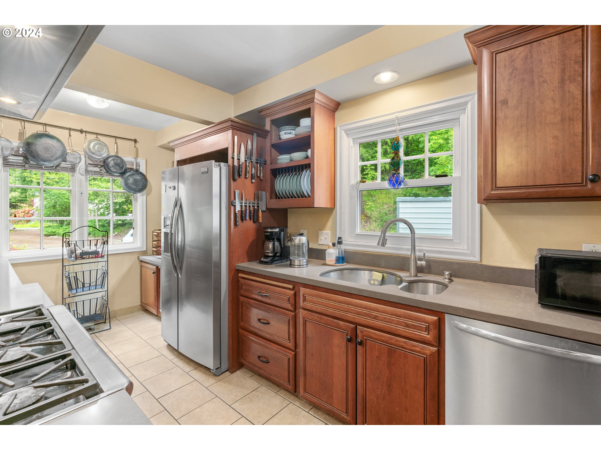 6617 SE BARBARA WELCH RD