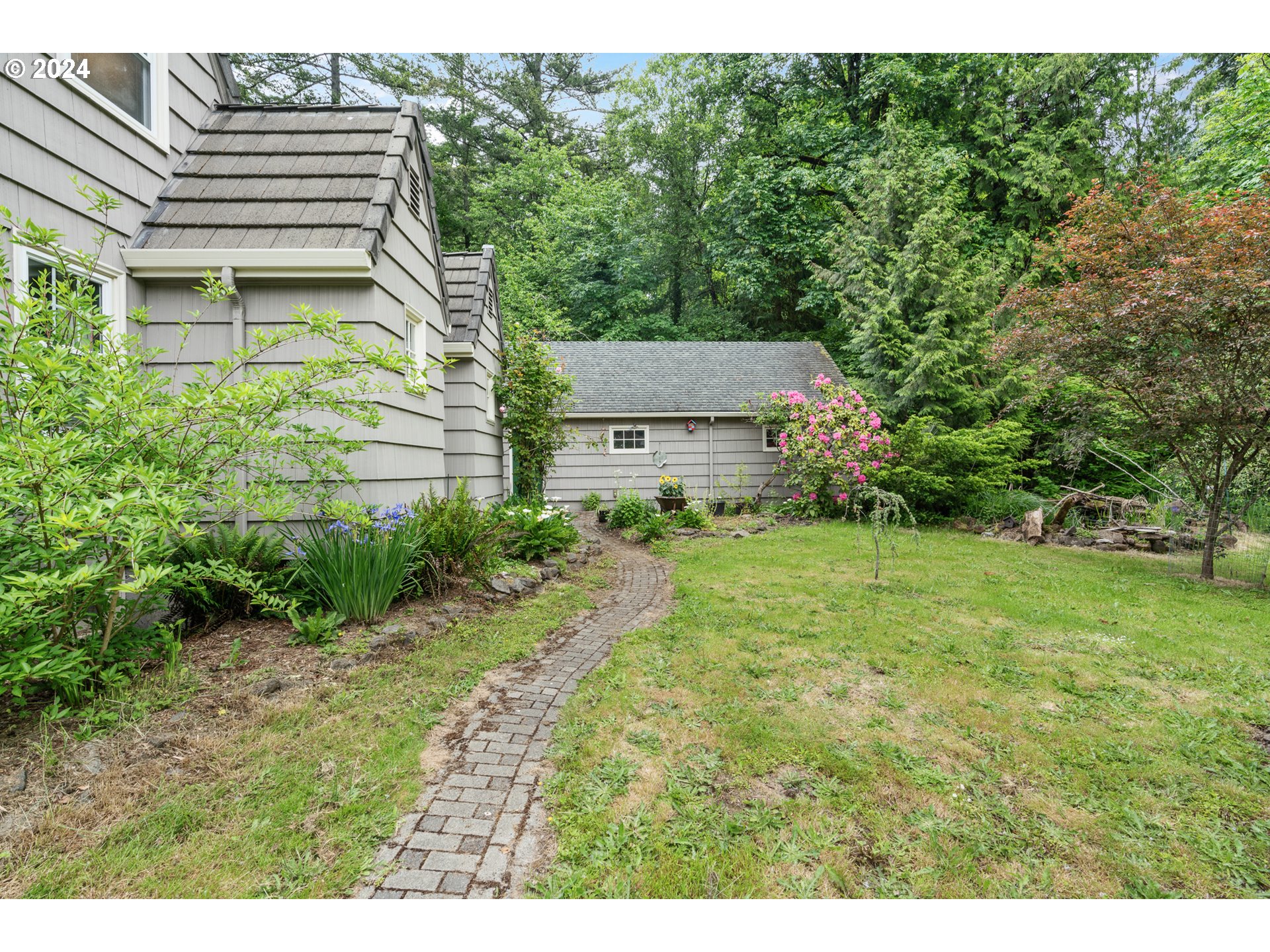 6617 SE BARBARA WELCH RD