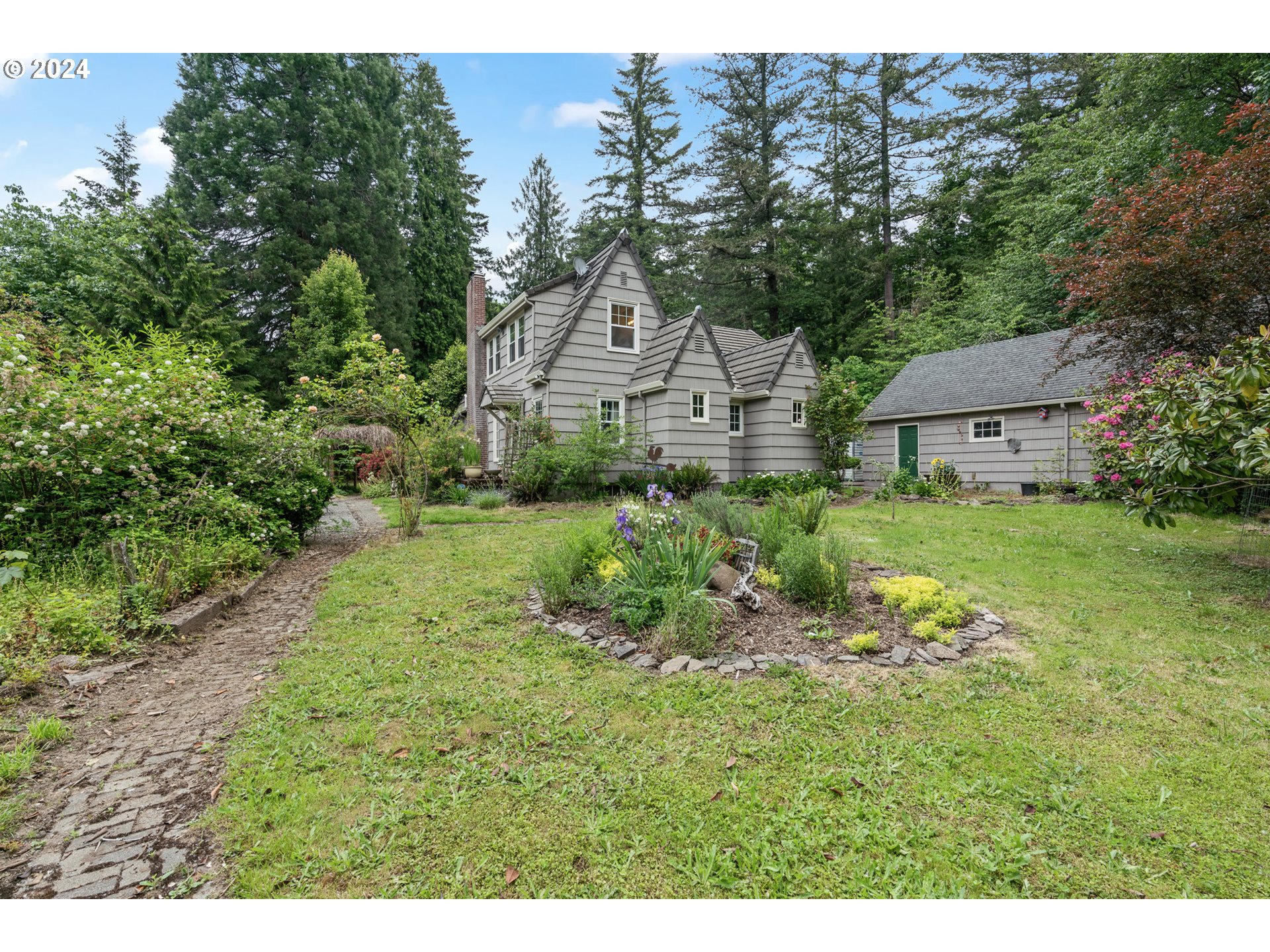 6617 SE BARBARA WELCH RD