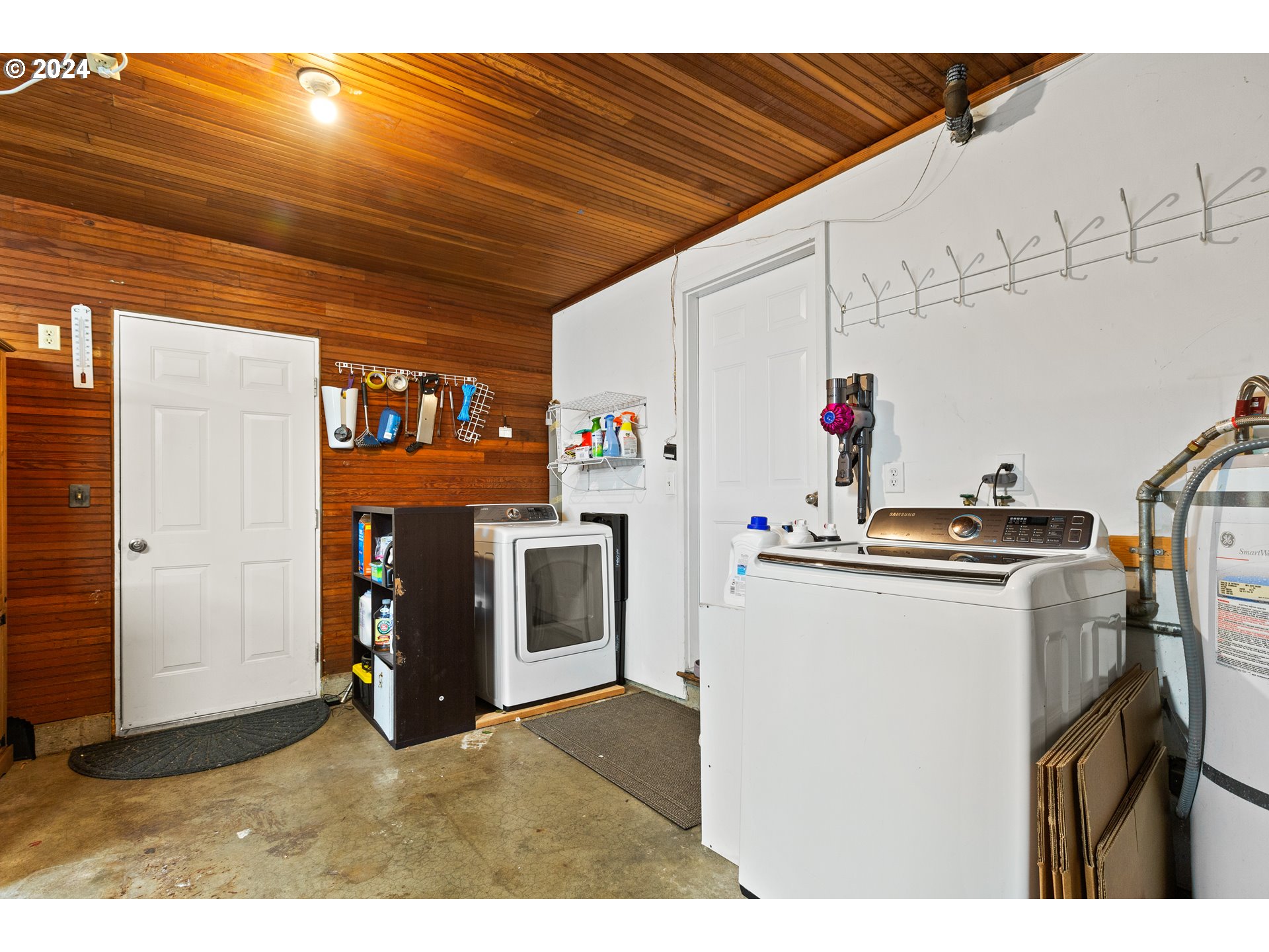 12427 NE PLANTATION RD