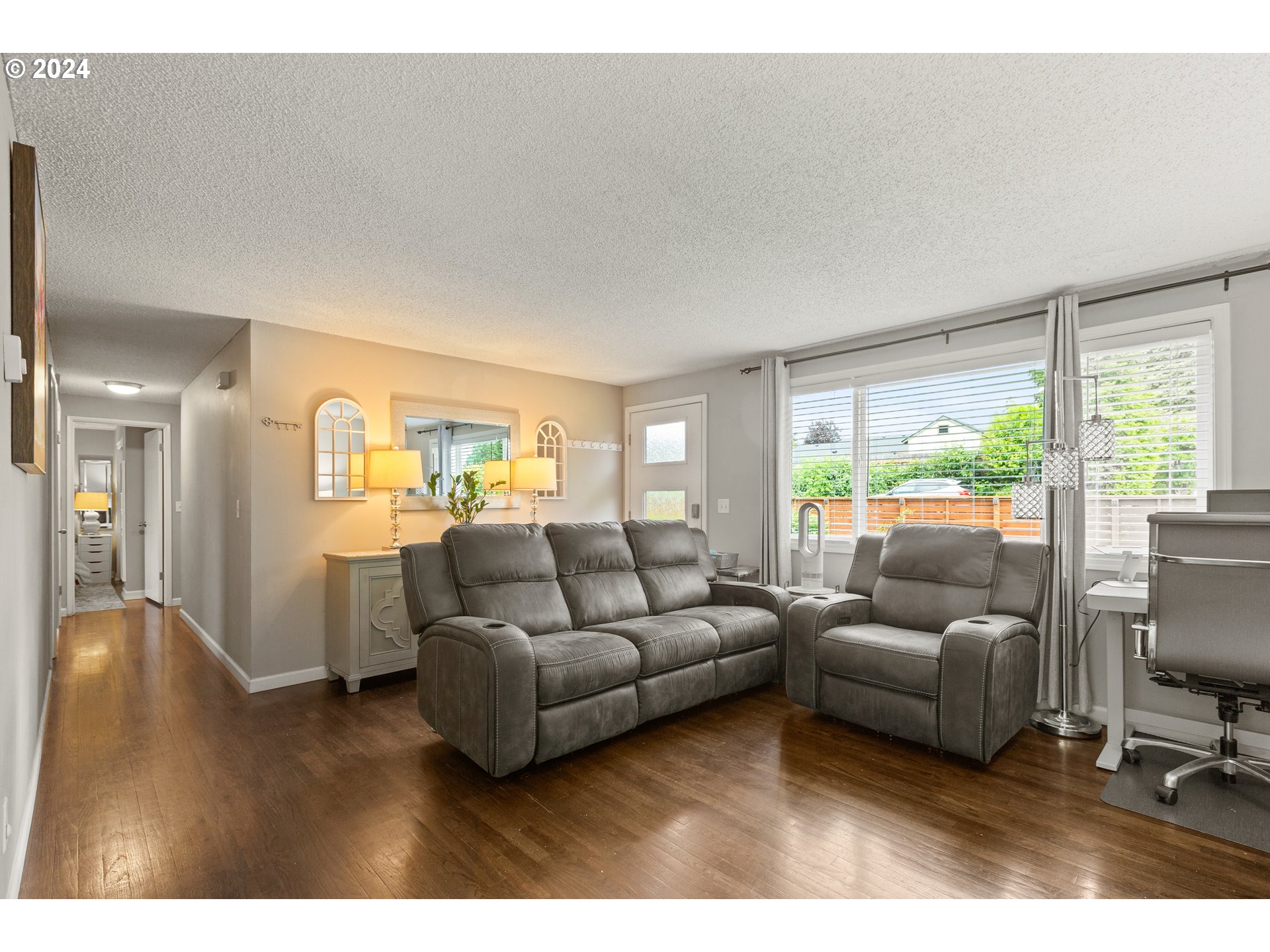 12427 NE PLANTATION RD