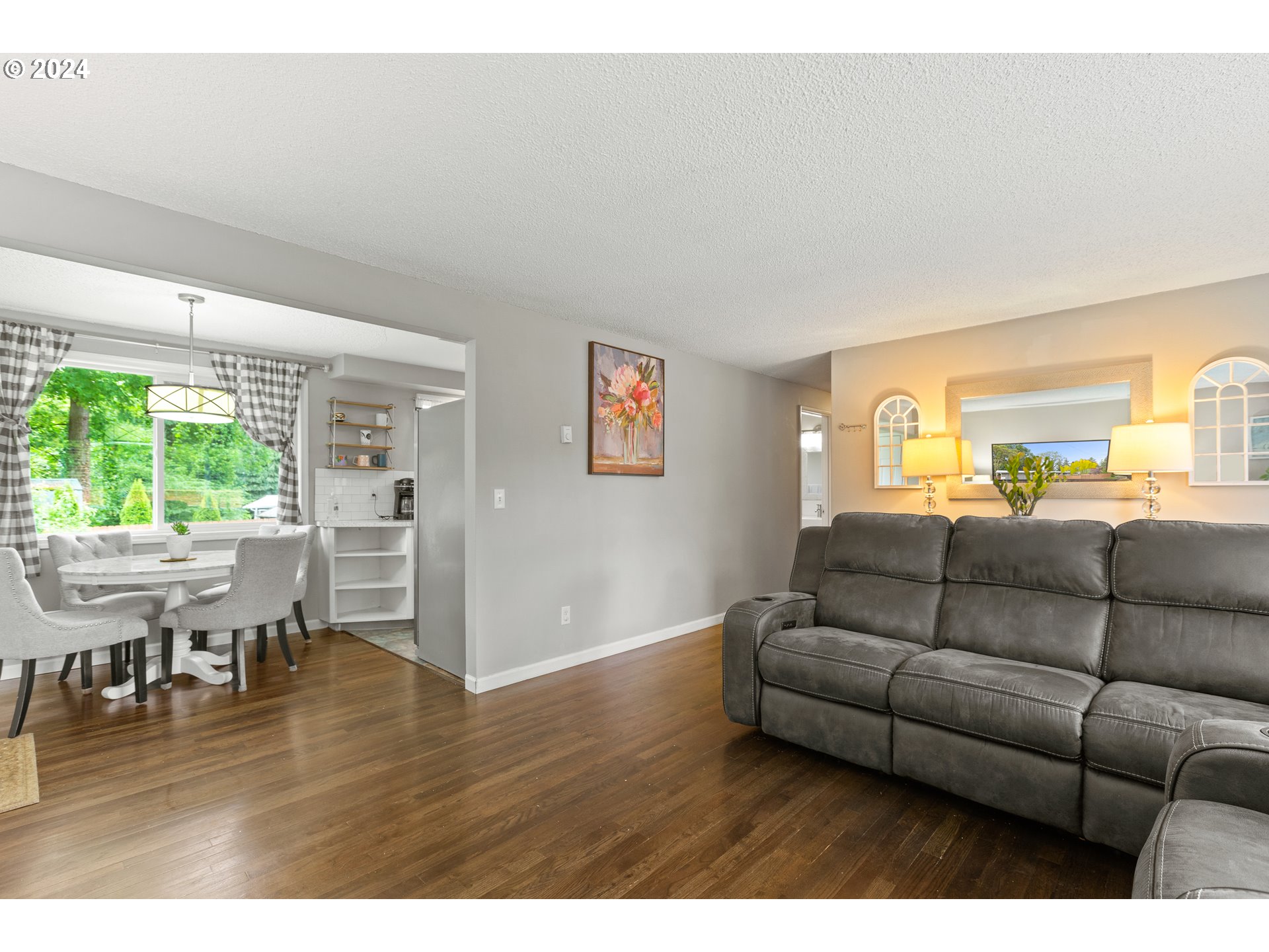 12427 NE PLANTATION RD