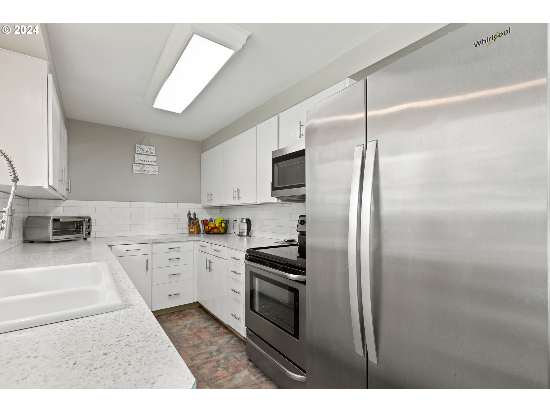 12427 NE PLANTATION RD