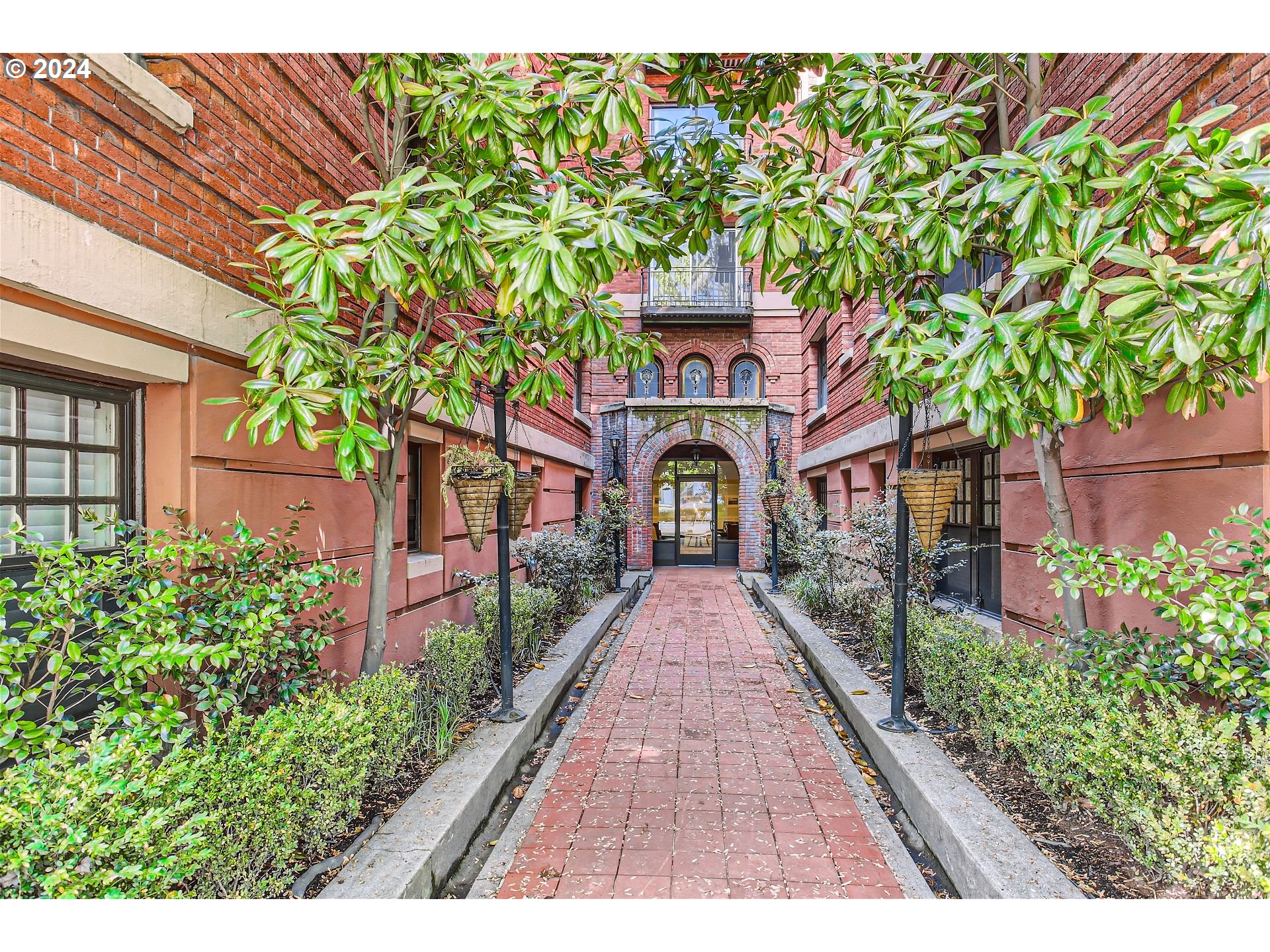 1829 NW LOVEJOY ST 407