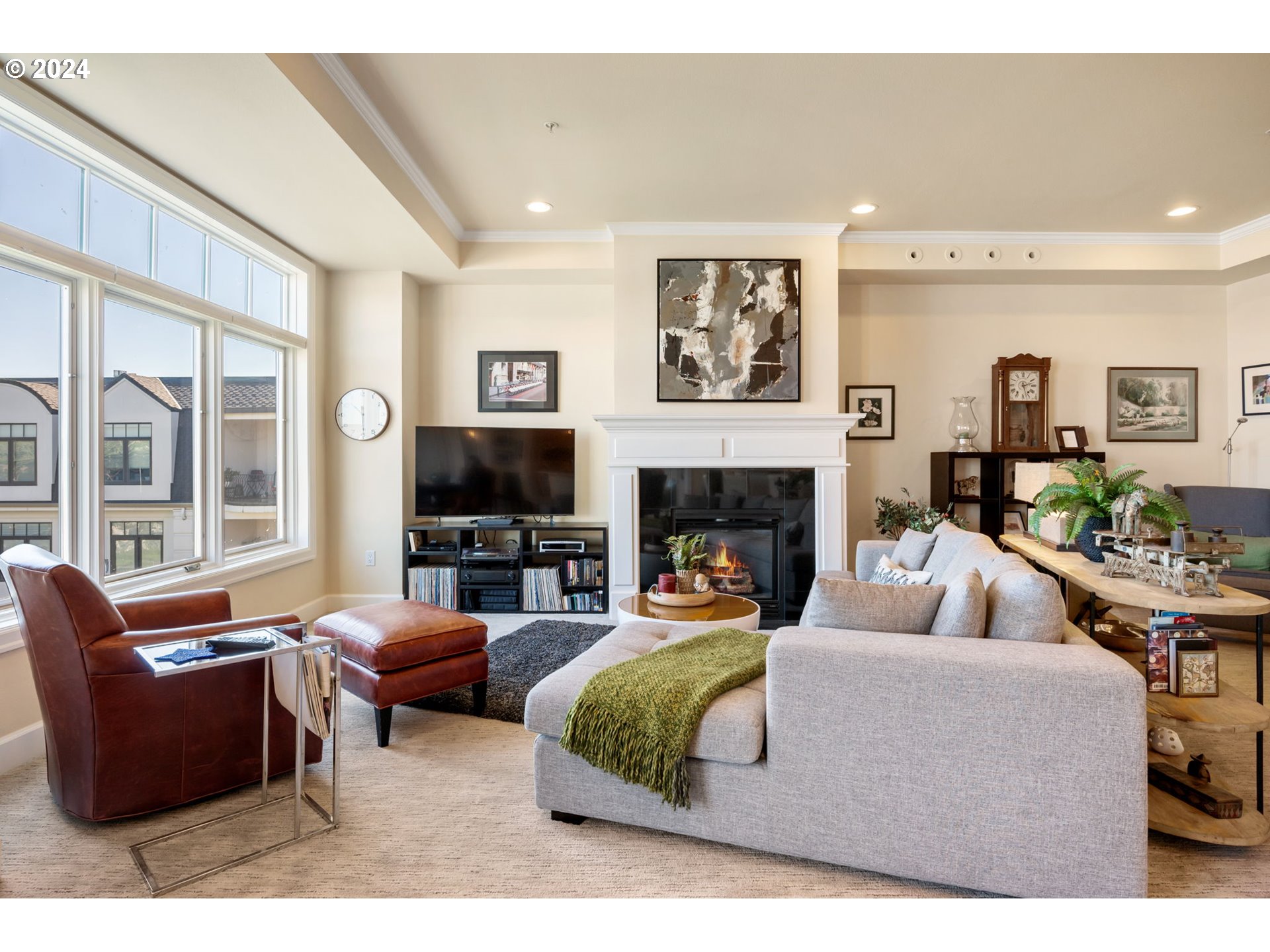 707 N HAYDEN ISLAND DR 420