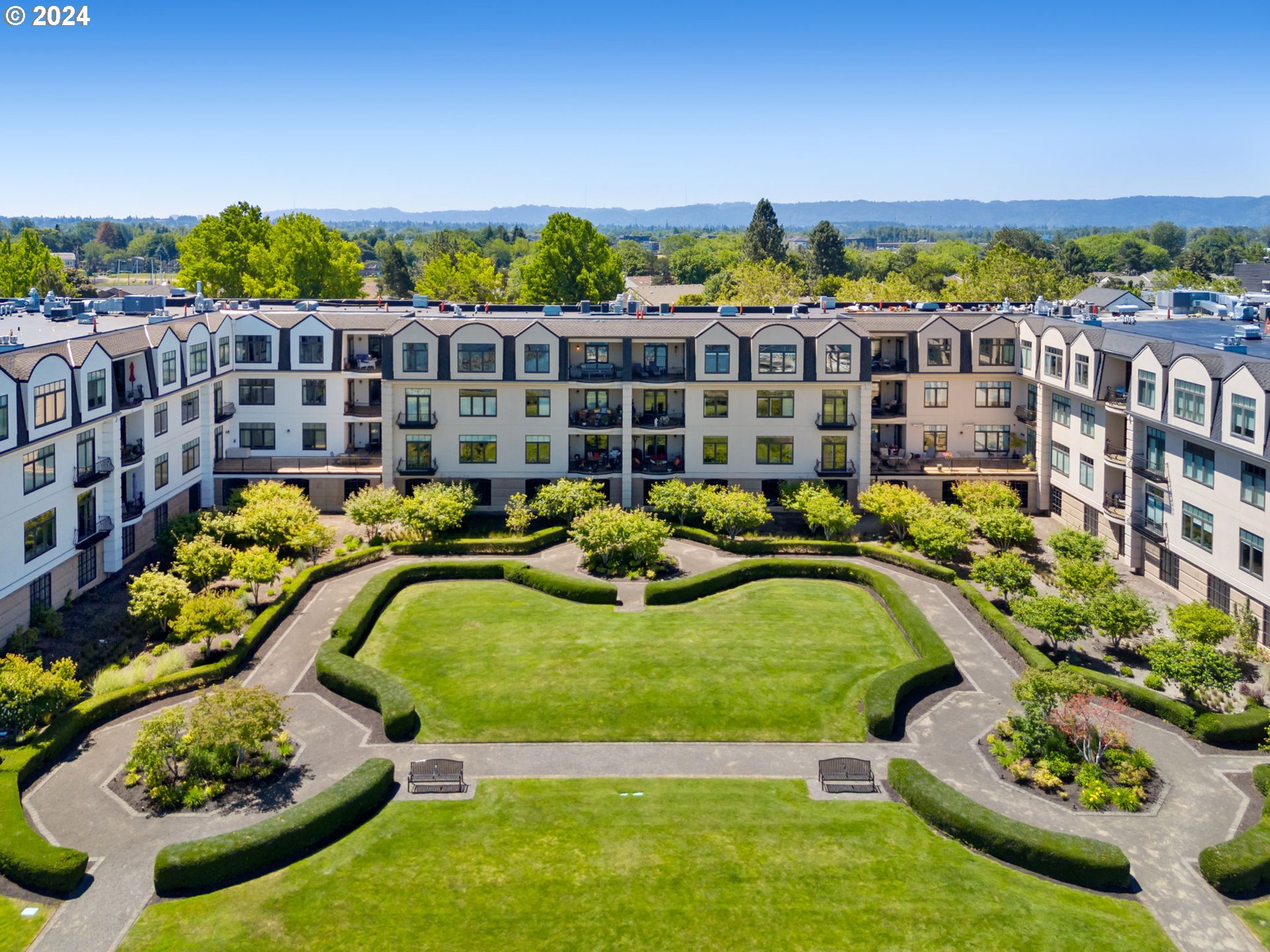 707 N HAYDEN ISLAND DR 420