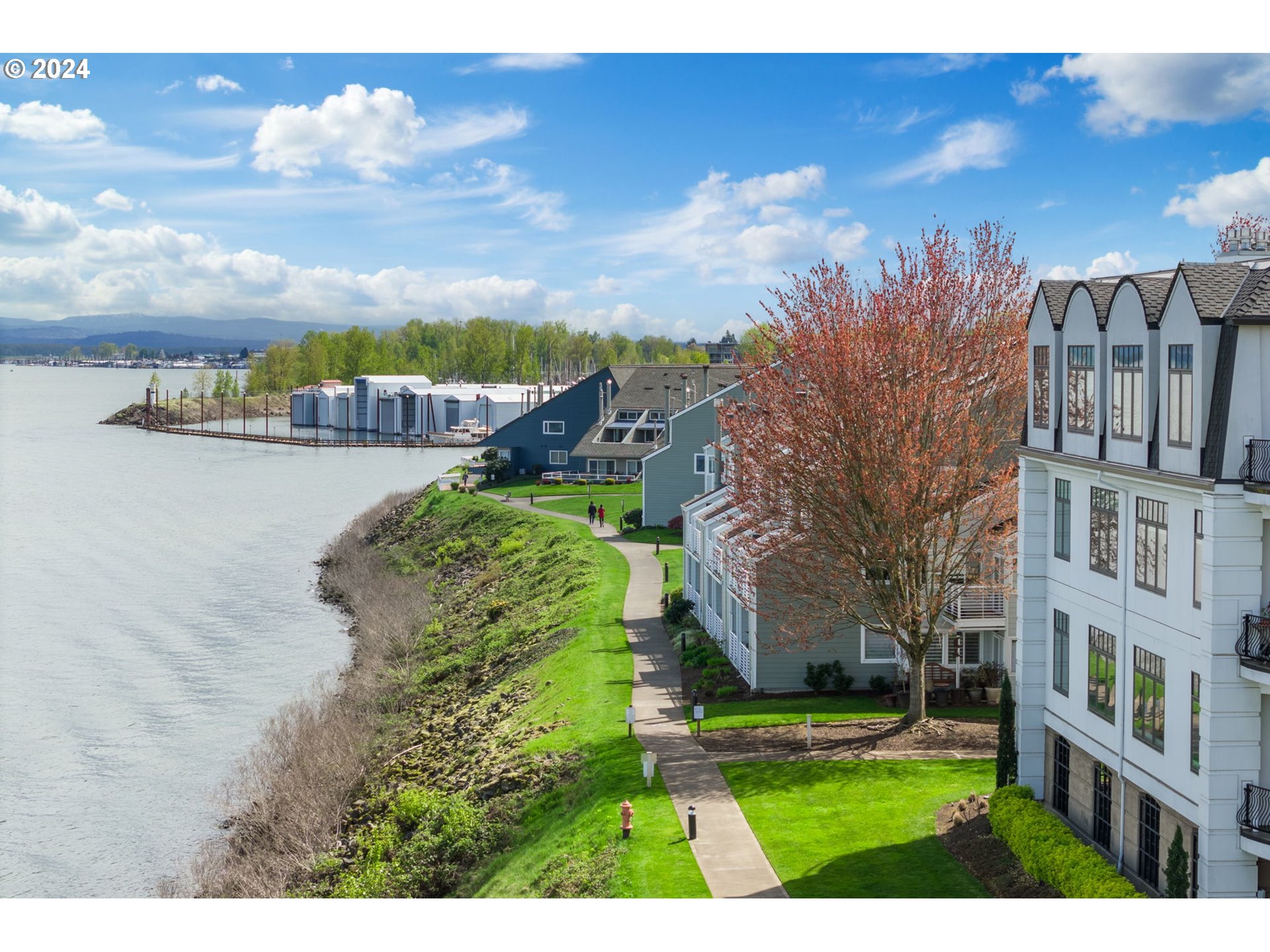 707 N HAYDEN ISLAND DR 420