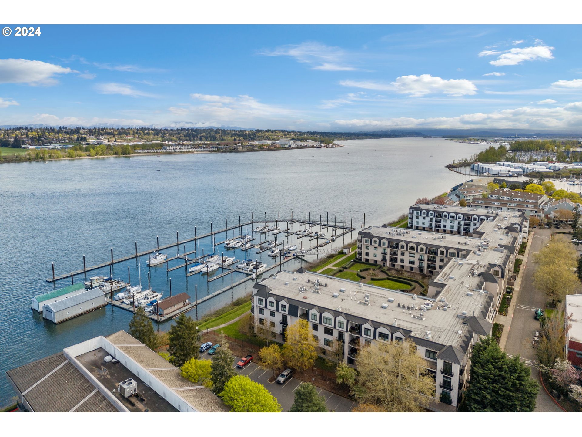 707 N HAYDEN ISLAND DR 420