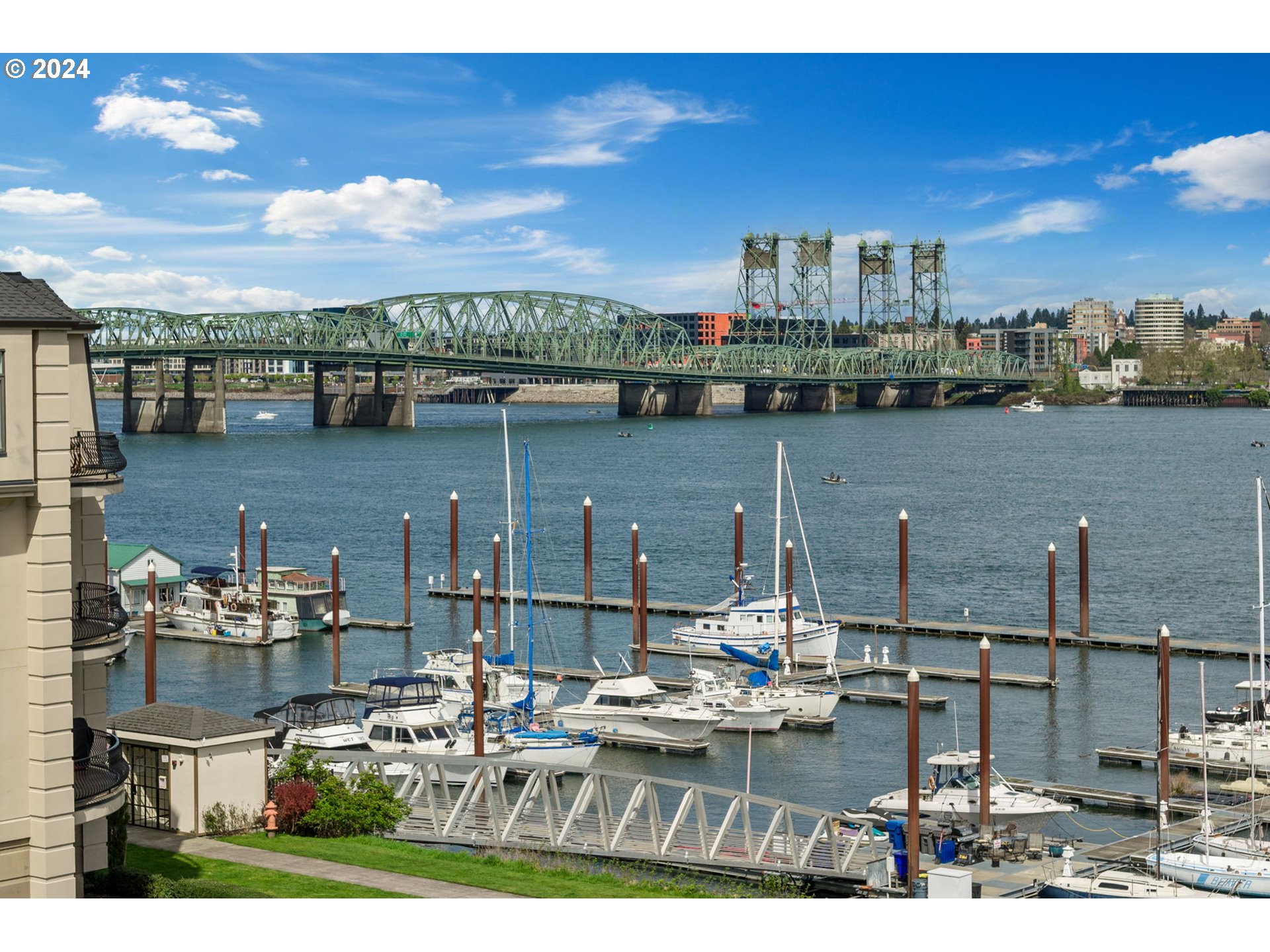 707 N HAYDEN ISLAND DR 420